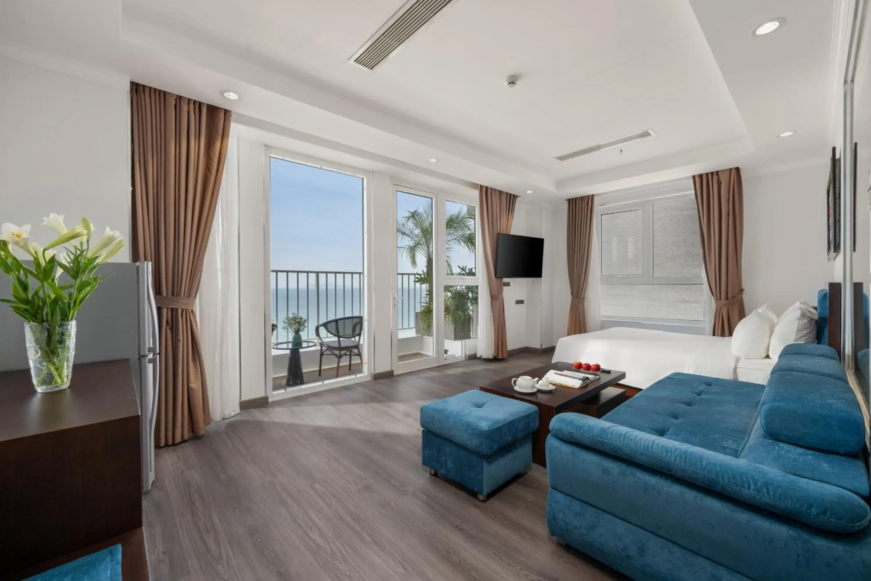 Family Connecting Room - Afternoon Tea Included in BlueSun Danang Beach Hotel Family Connecting Room - Afternoon Tea Included in BlueSun Danang Beach Hotel