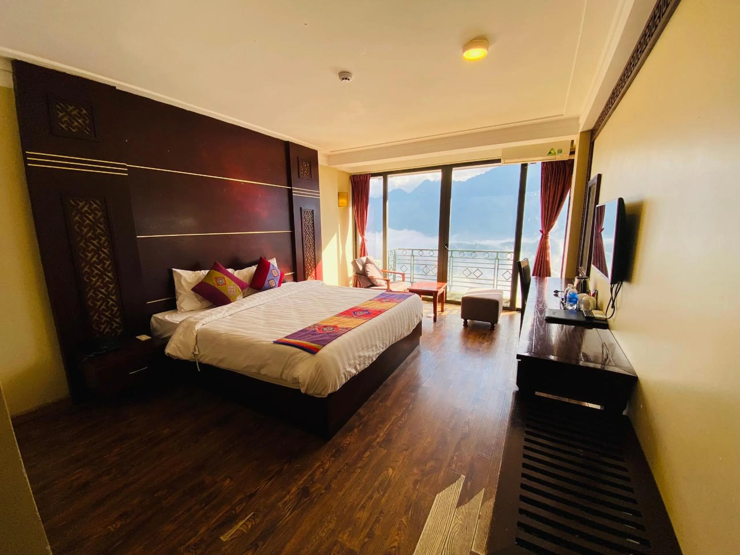 Bed in Sapa Vista Hotel