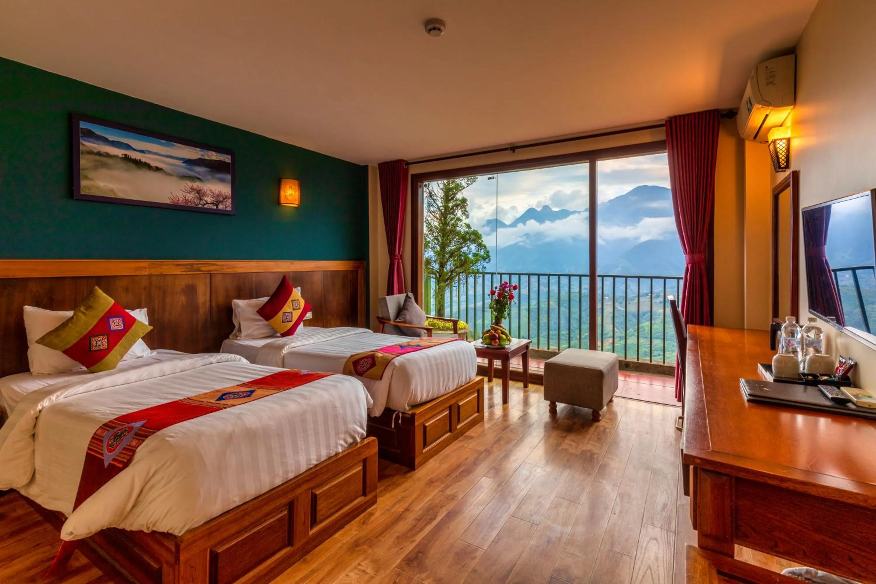 Bed in Sapa Vista Hotel