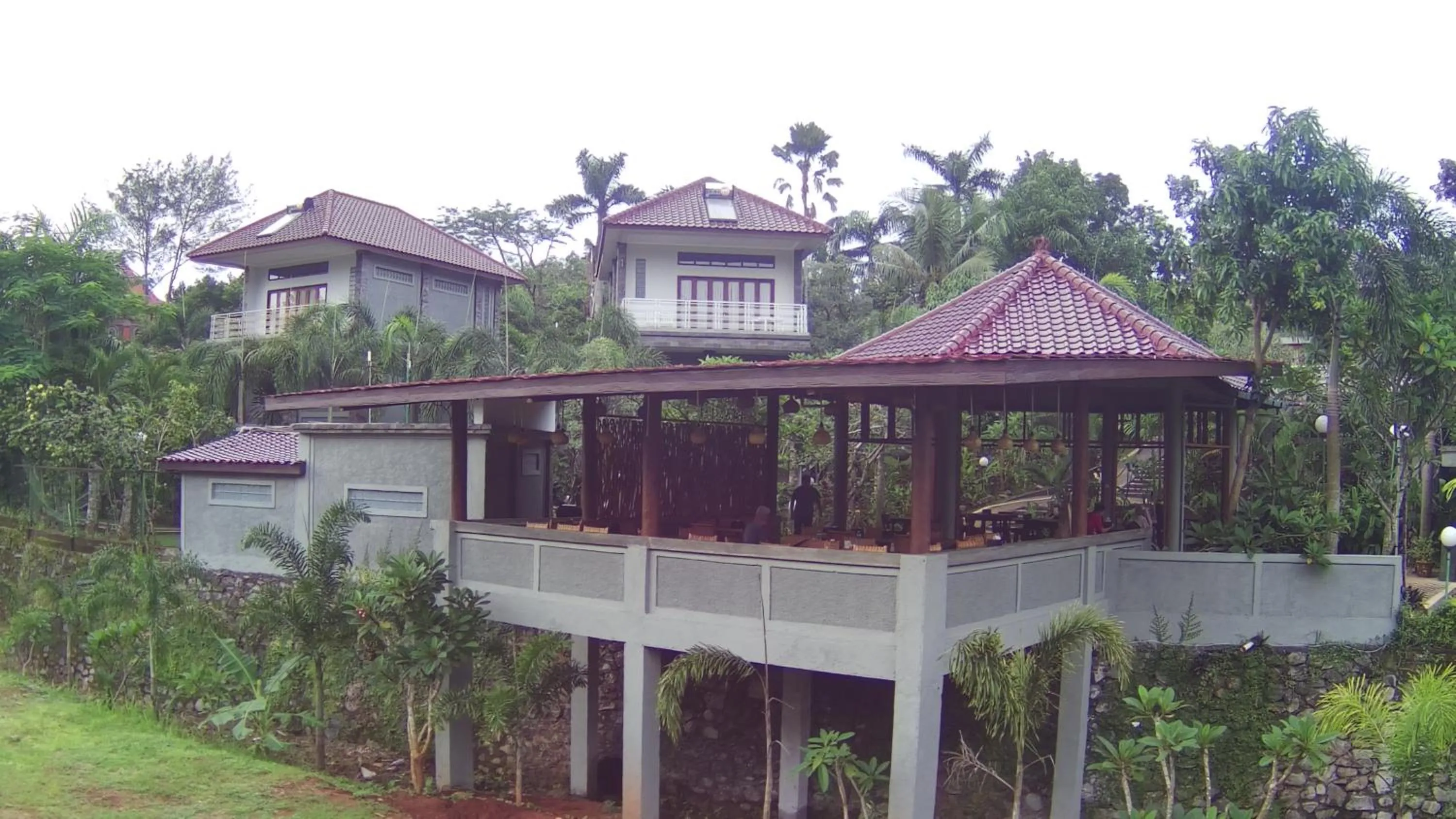 The Gecho Inn Country