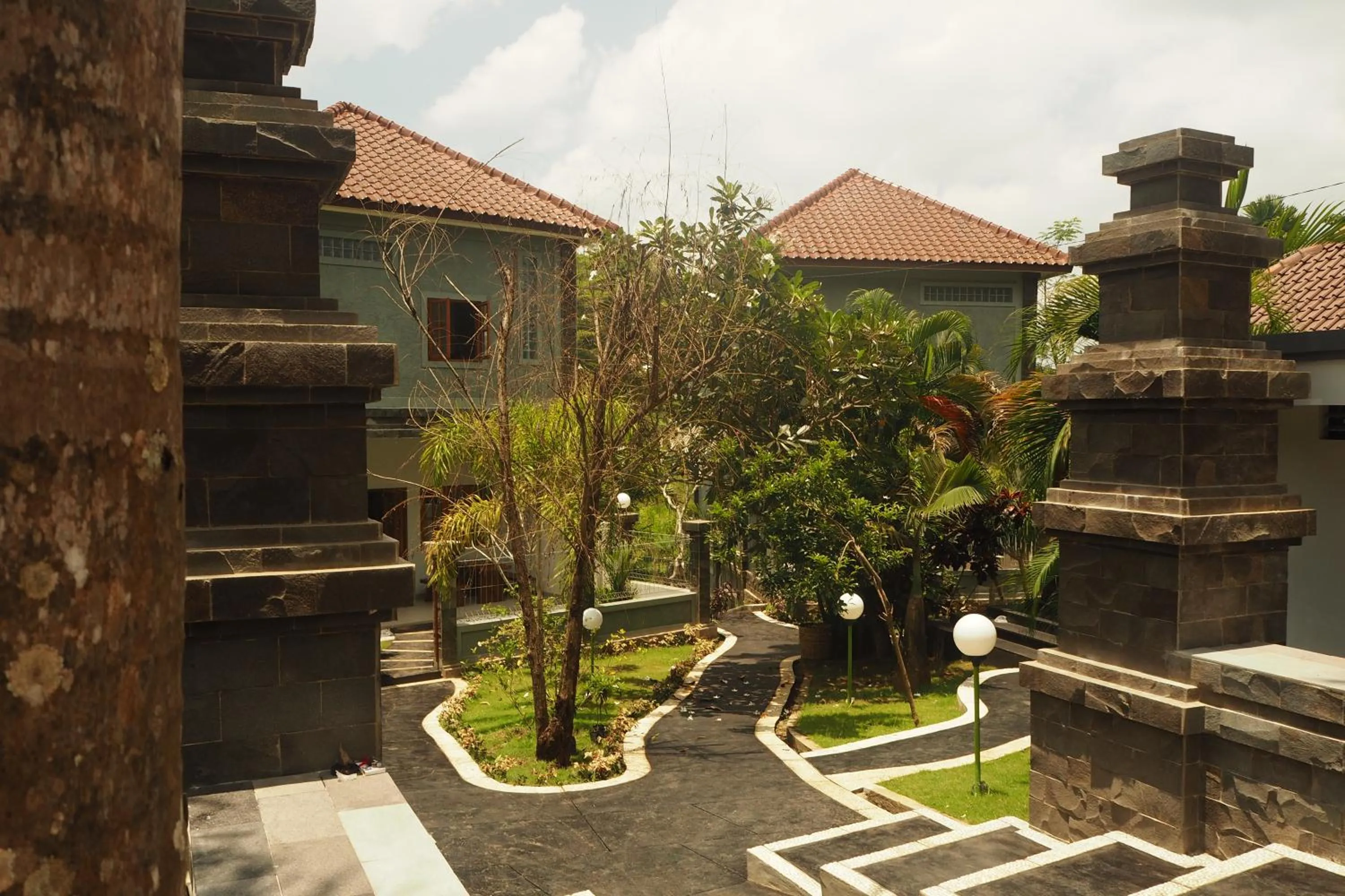 Property building in The Gecho Inn Country