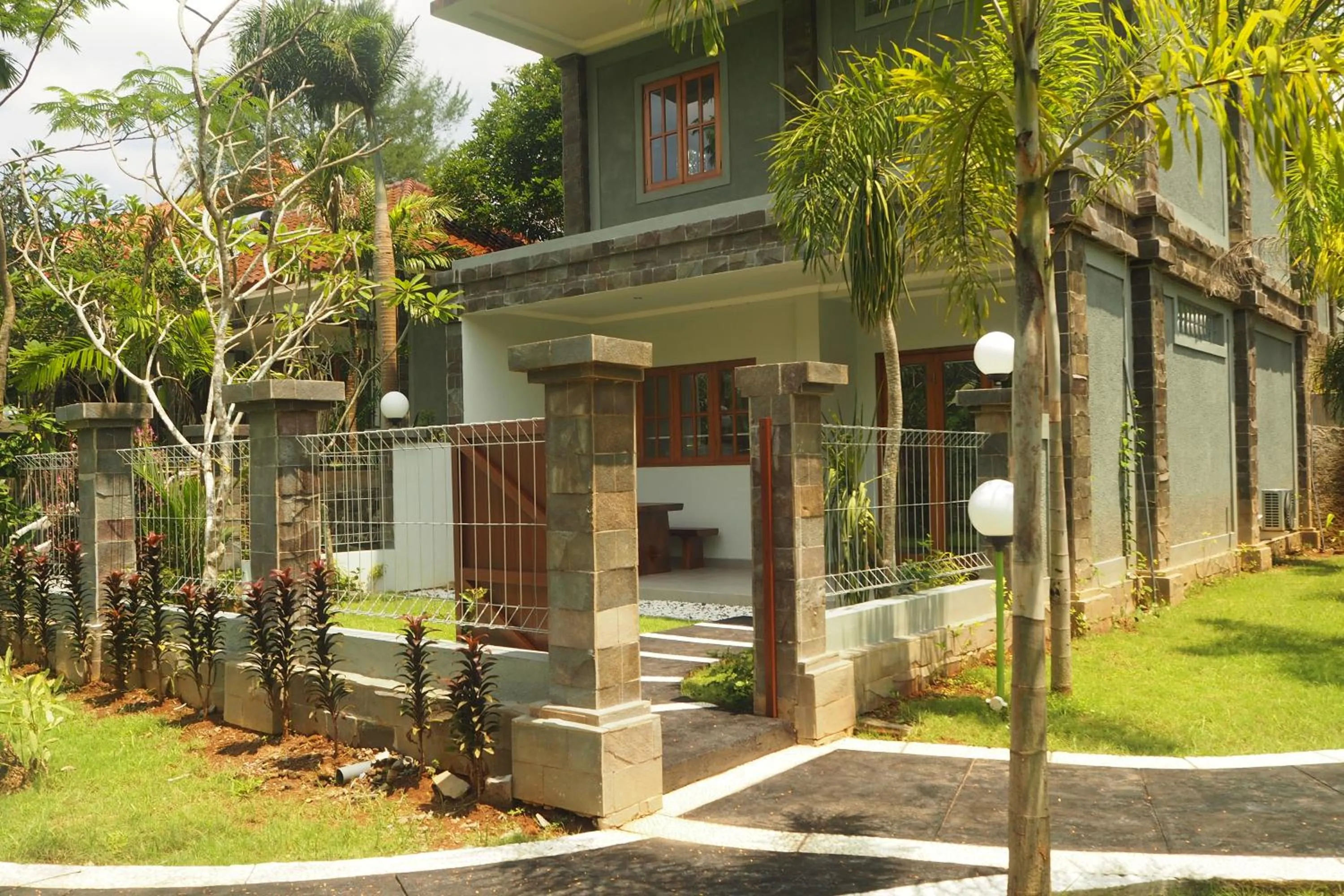 Garden in The Gecho Inn Country