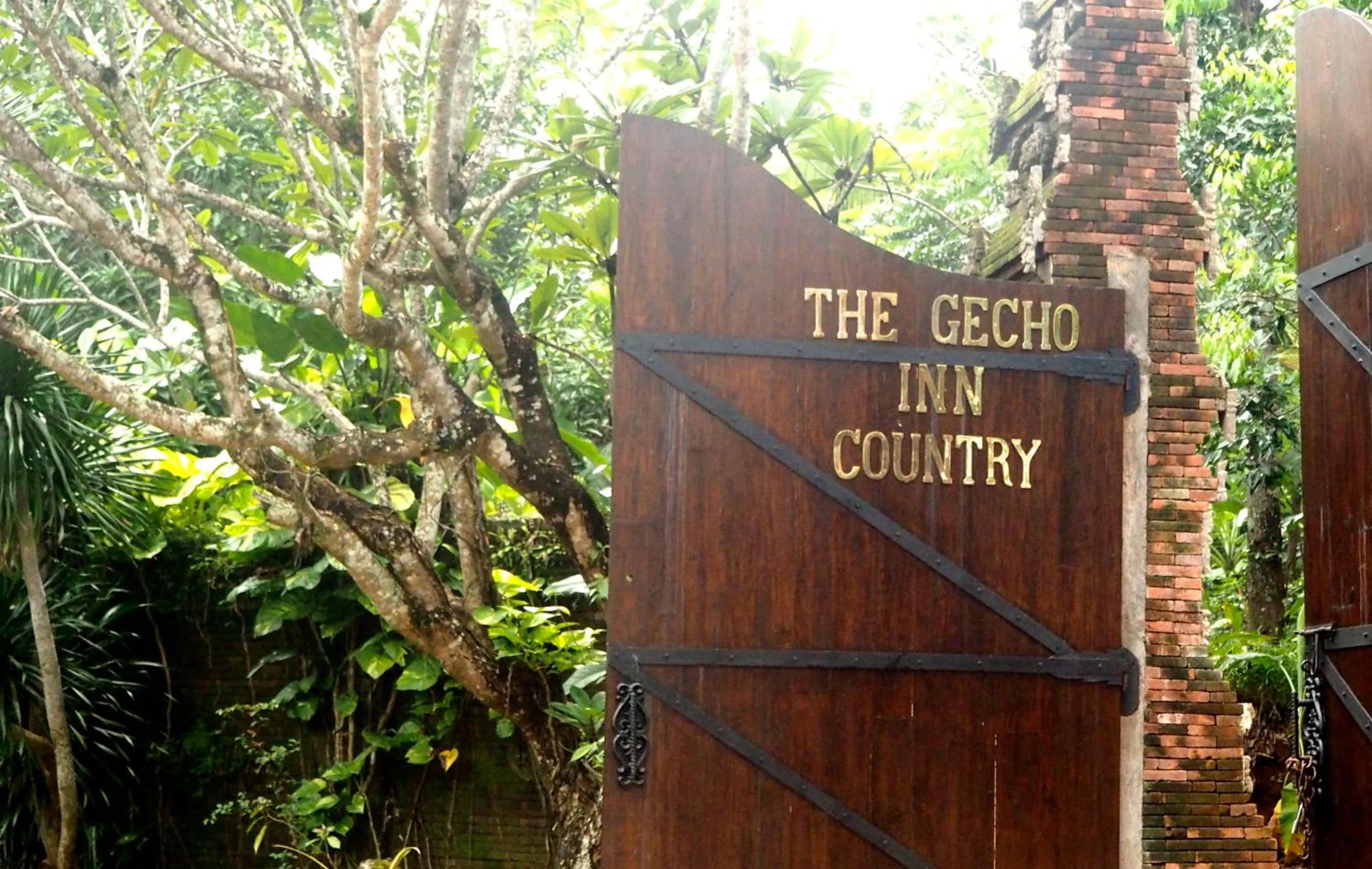 Property logo or sign in The Gecho Inn Country