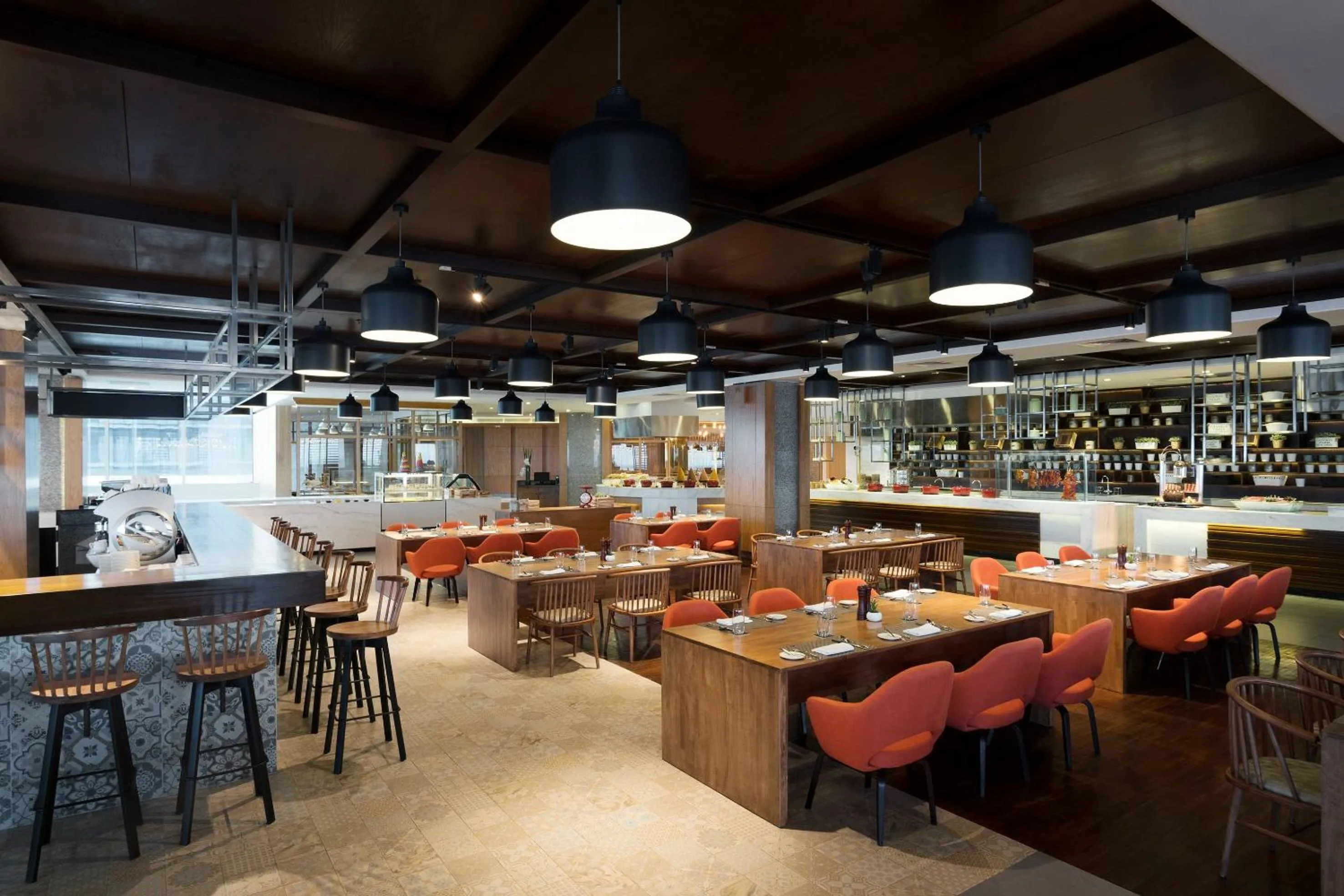 Restaurant/places to eat in Meliá Yangon