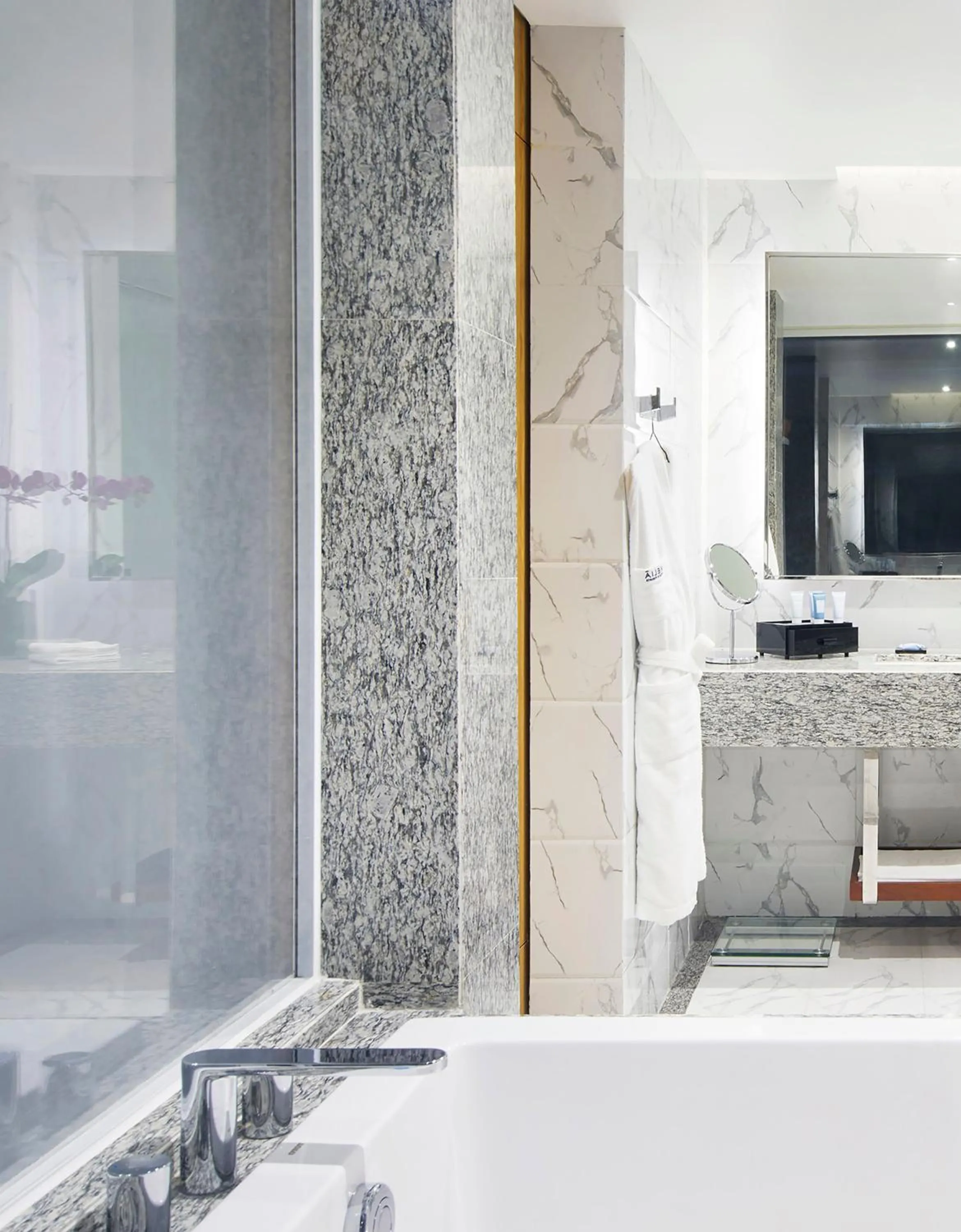 Bathroom in Meliá Yangon