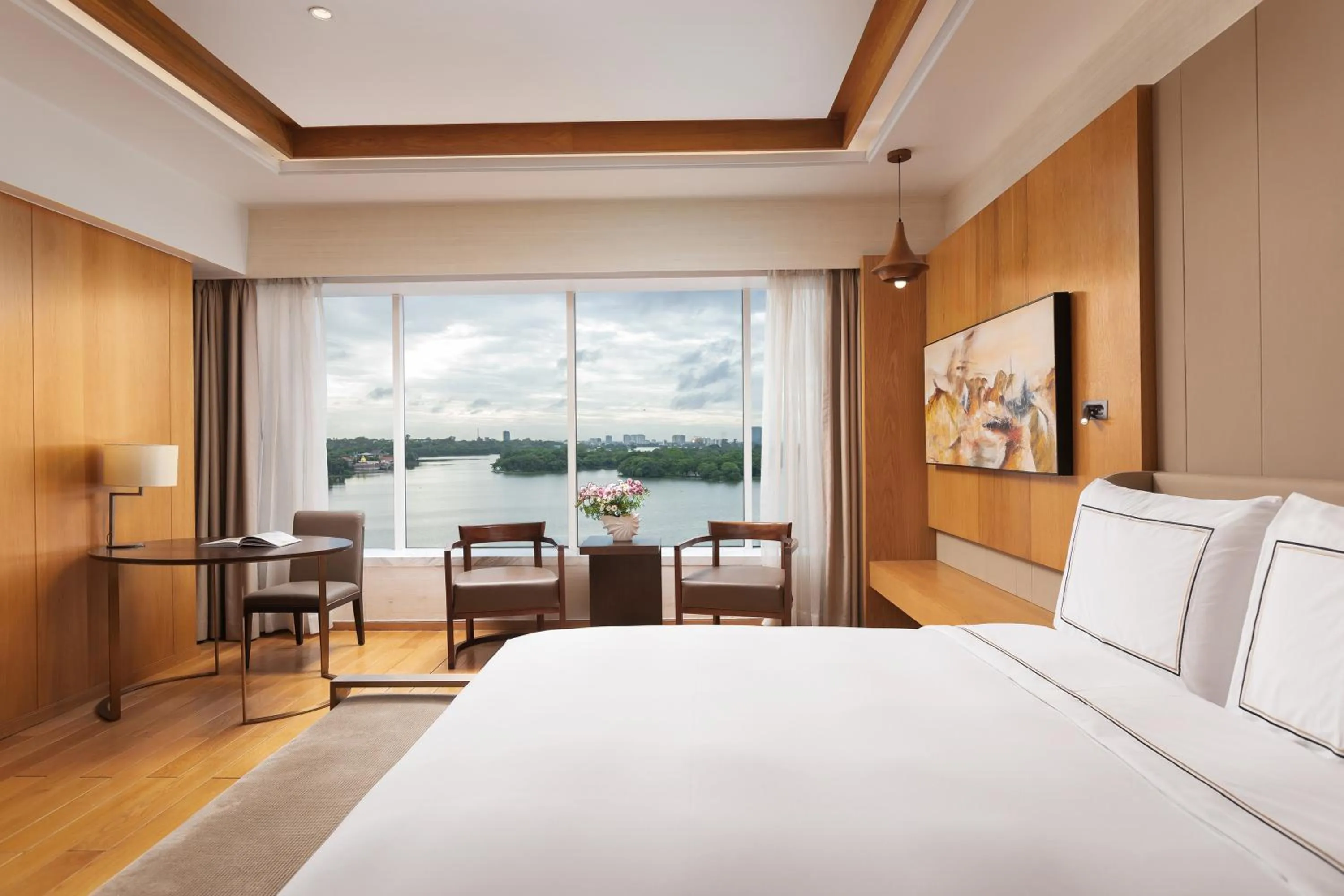 Bed in Melia Yangon