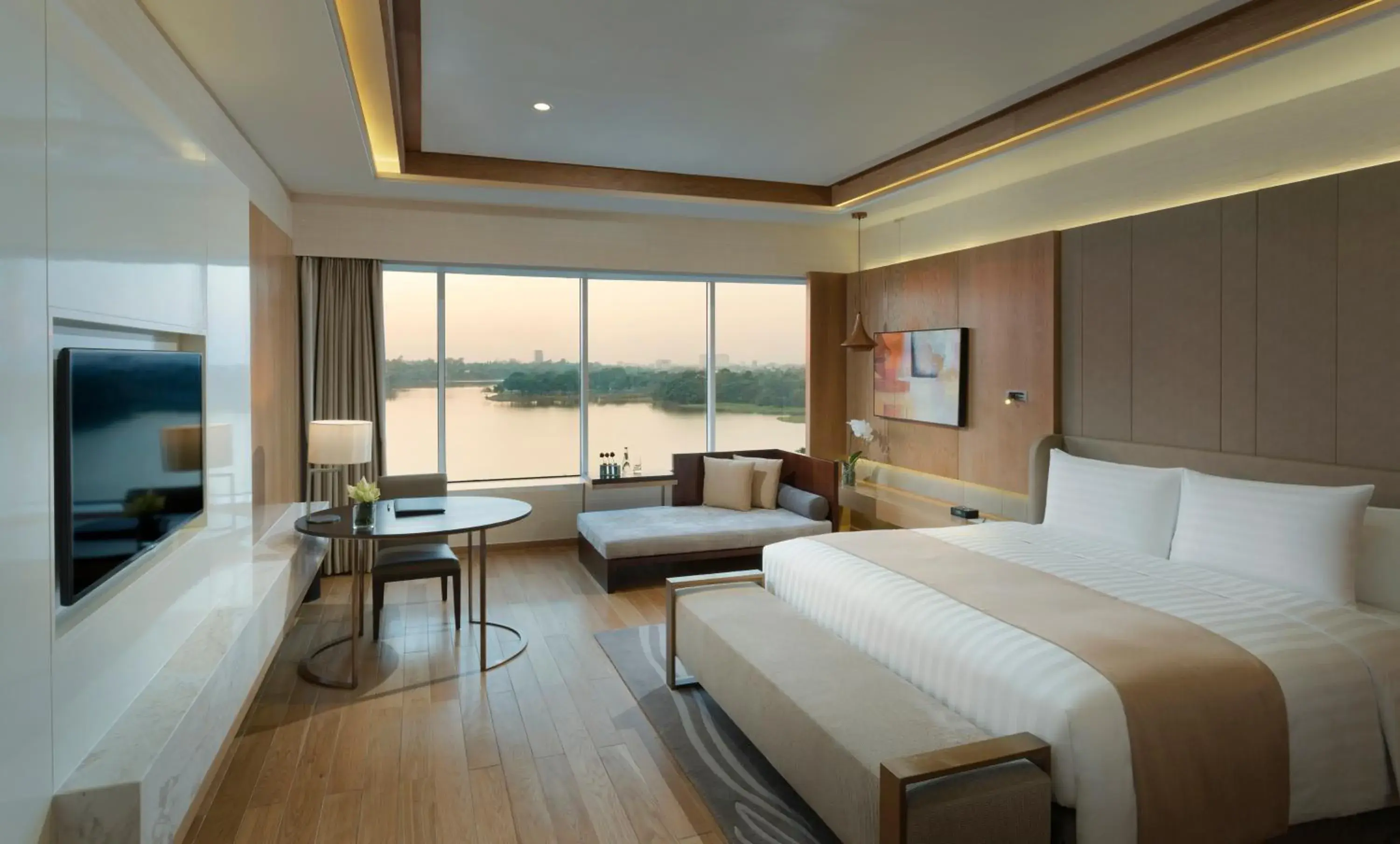 Premium Room with Lake View in Melia Yangon Premium Room with Lake View in Melia Yangon