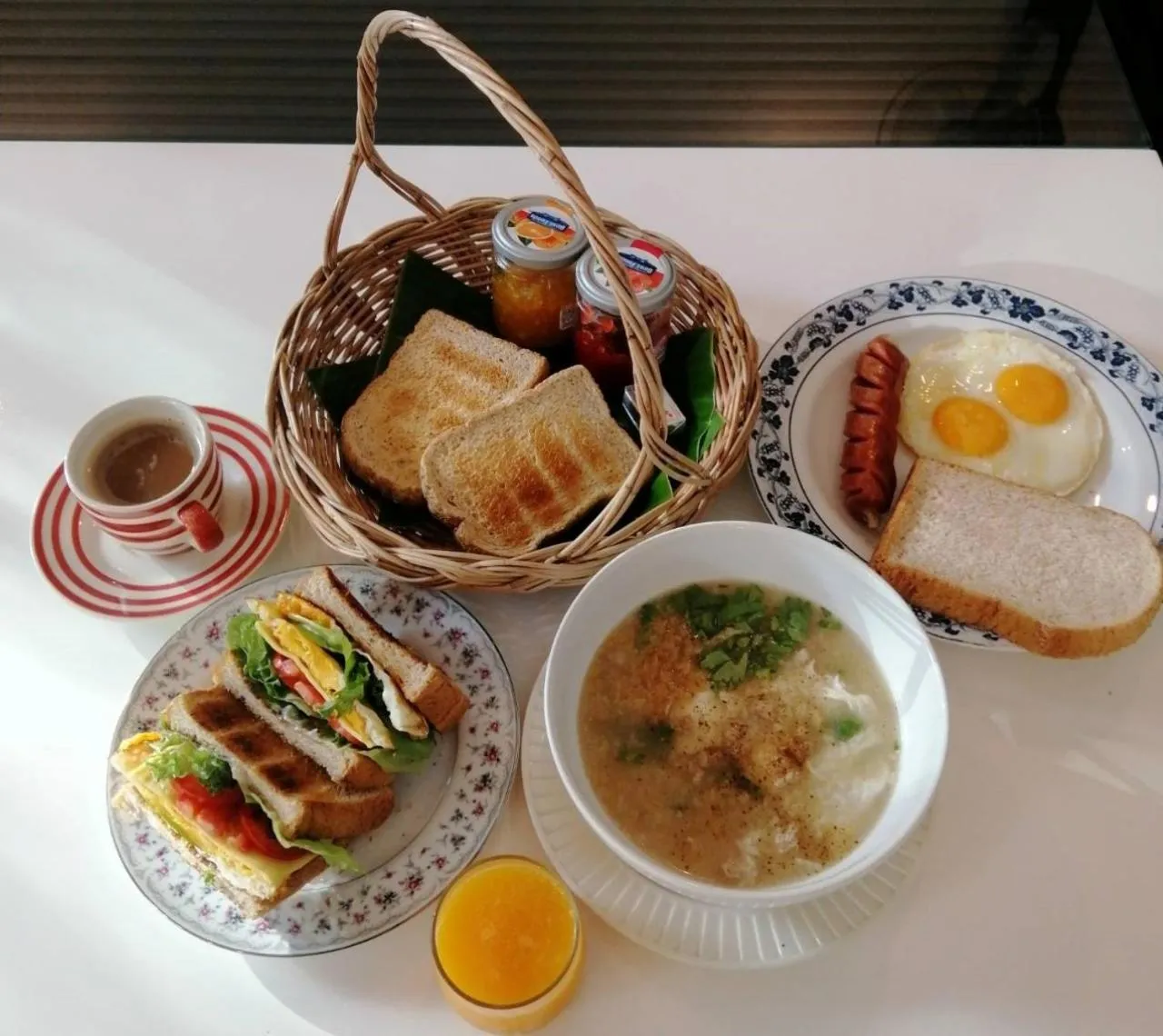 Food close-up in Khoom Kam Kaew