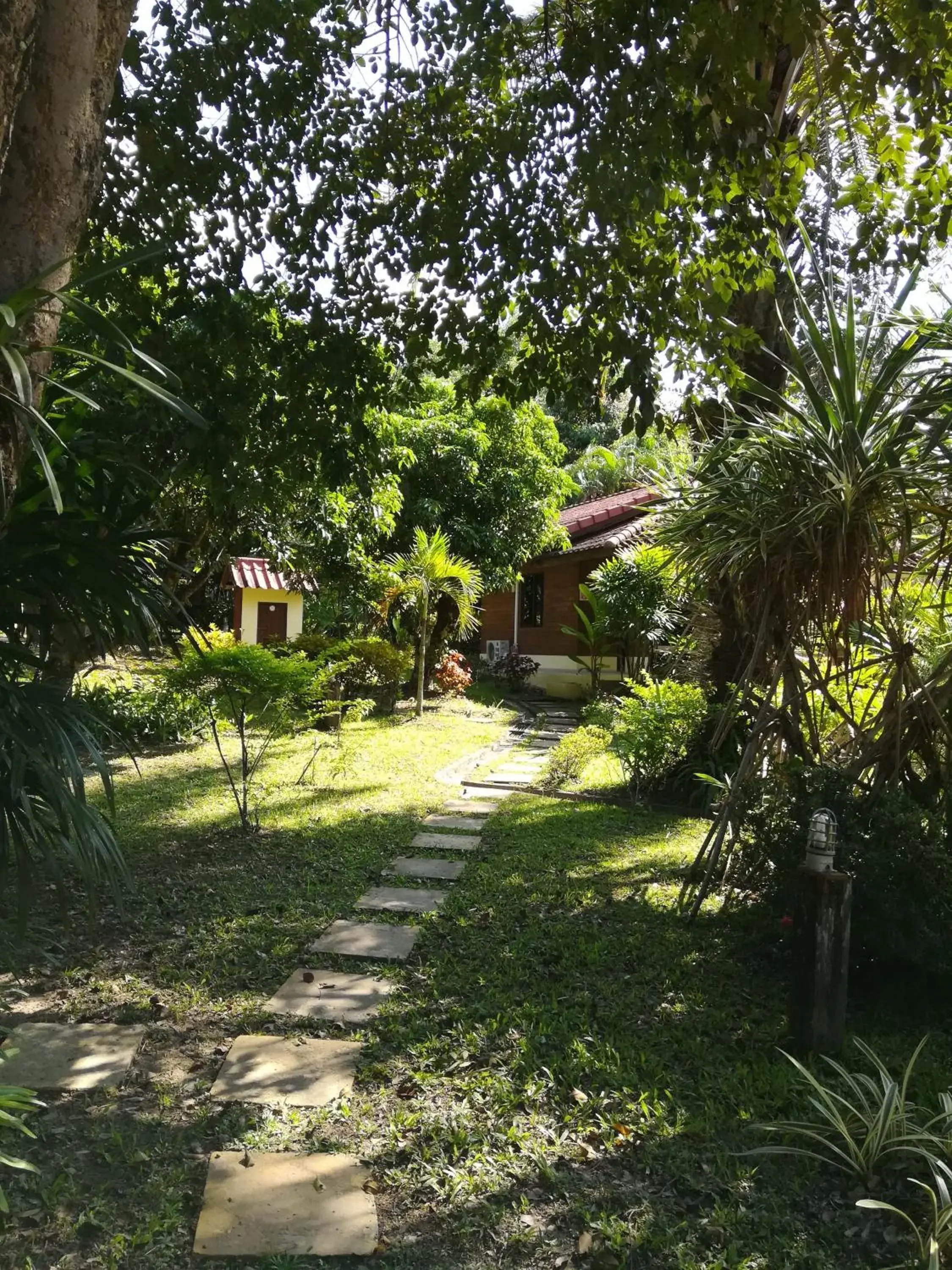 One-Bedroom Bungalow(3 adults) in Khoom Kam Kaew One-Bedroom Bungalow(3 adults) in Khoom Kam Kaew