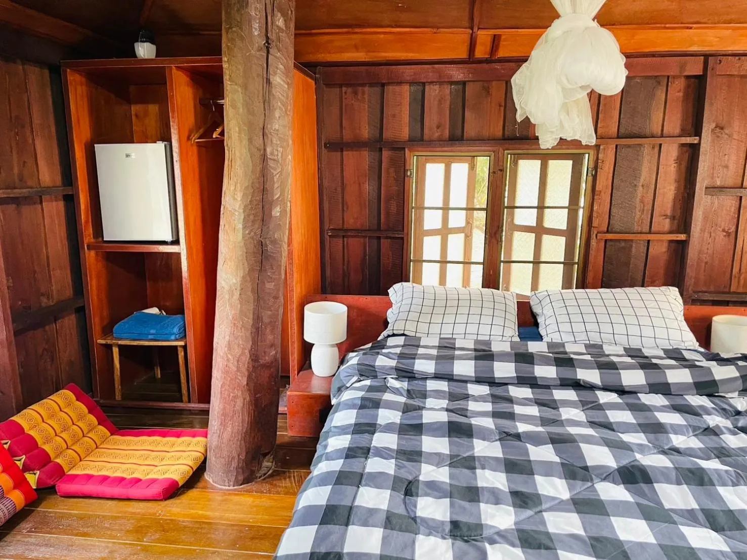 Bed in Khoom Kam Kaew