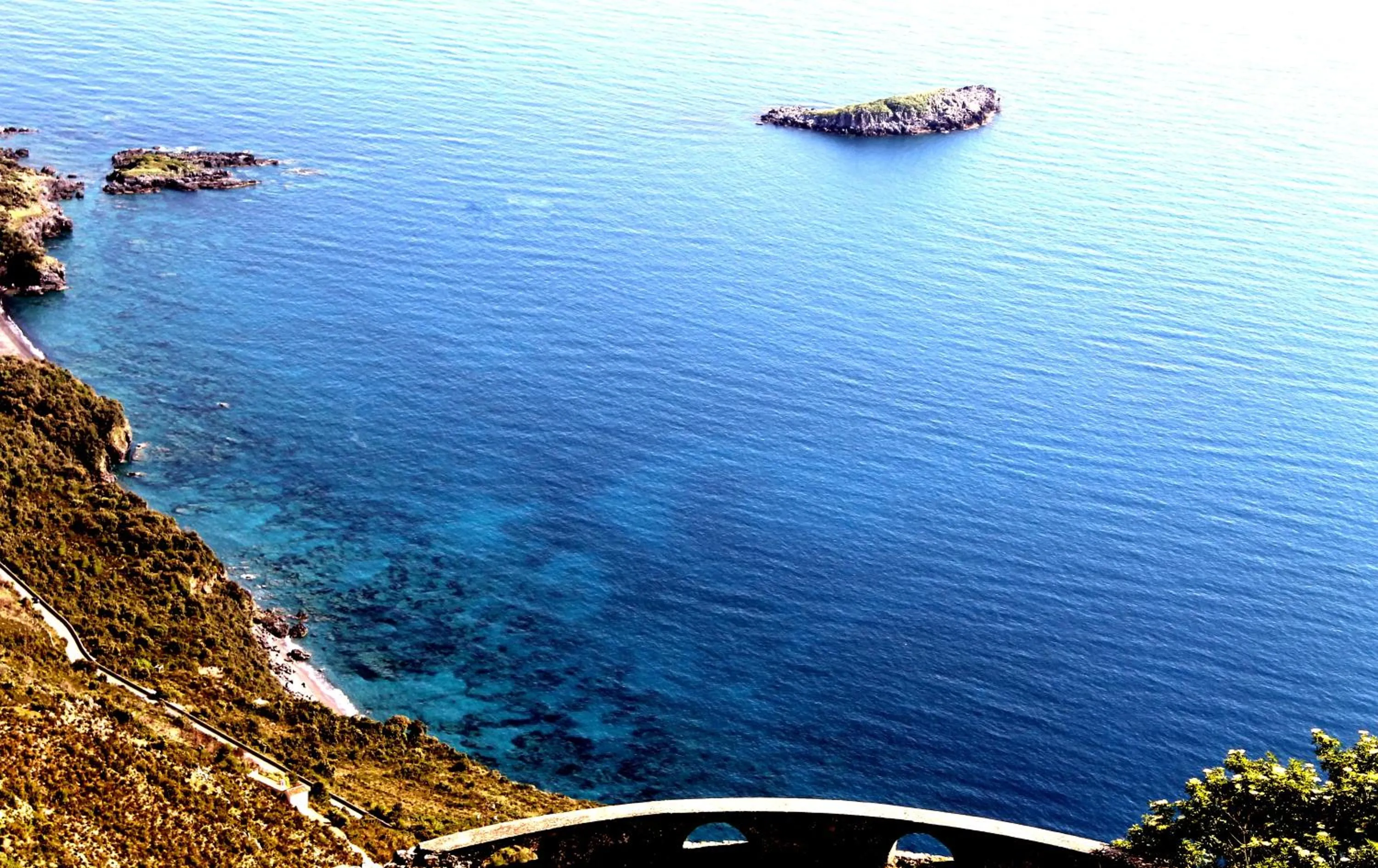 Spring in Il Vecchio e Il Mare Maratea