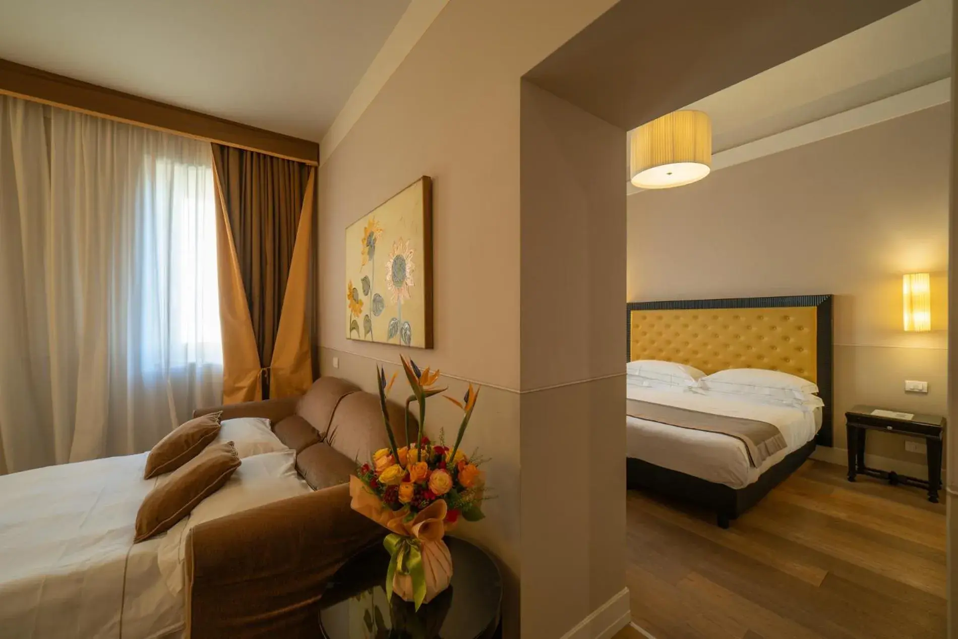 Family Room (2 Adults + 2 Children) in Hotel Palazzo San Lorenzo & Spa Family Room (2 Adults + 2 Children) in Hotel Palazzo San Lorenzo & Spa