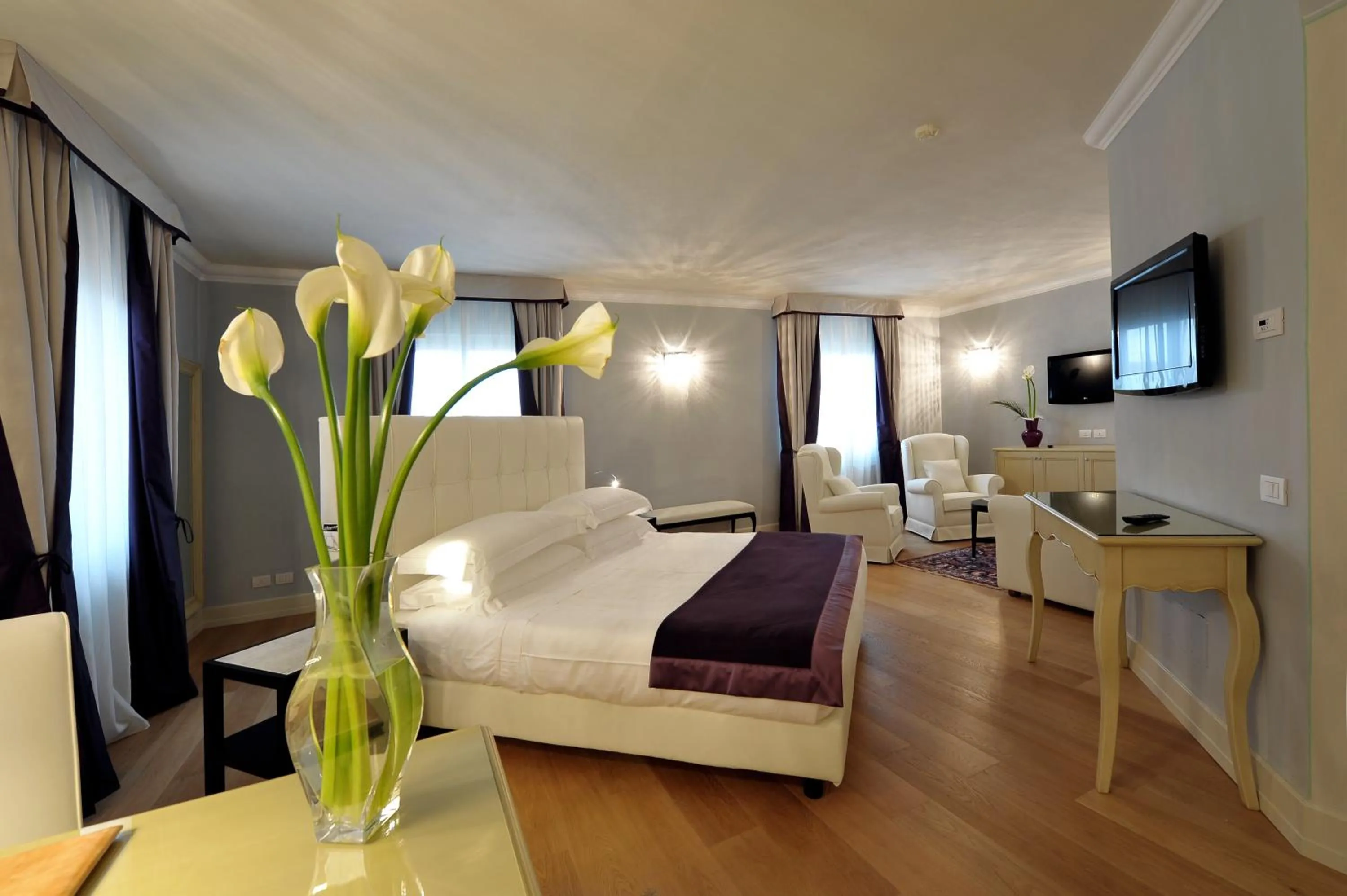 Bedroom, Bed in Hotel Palazzo San Lorenzo & Spa