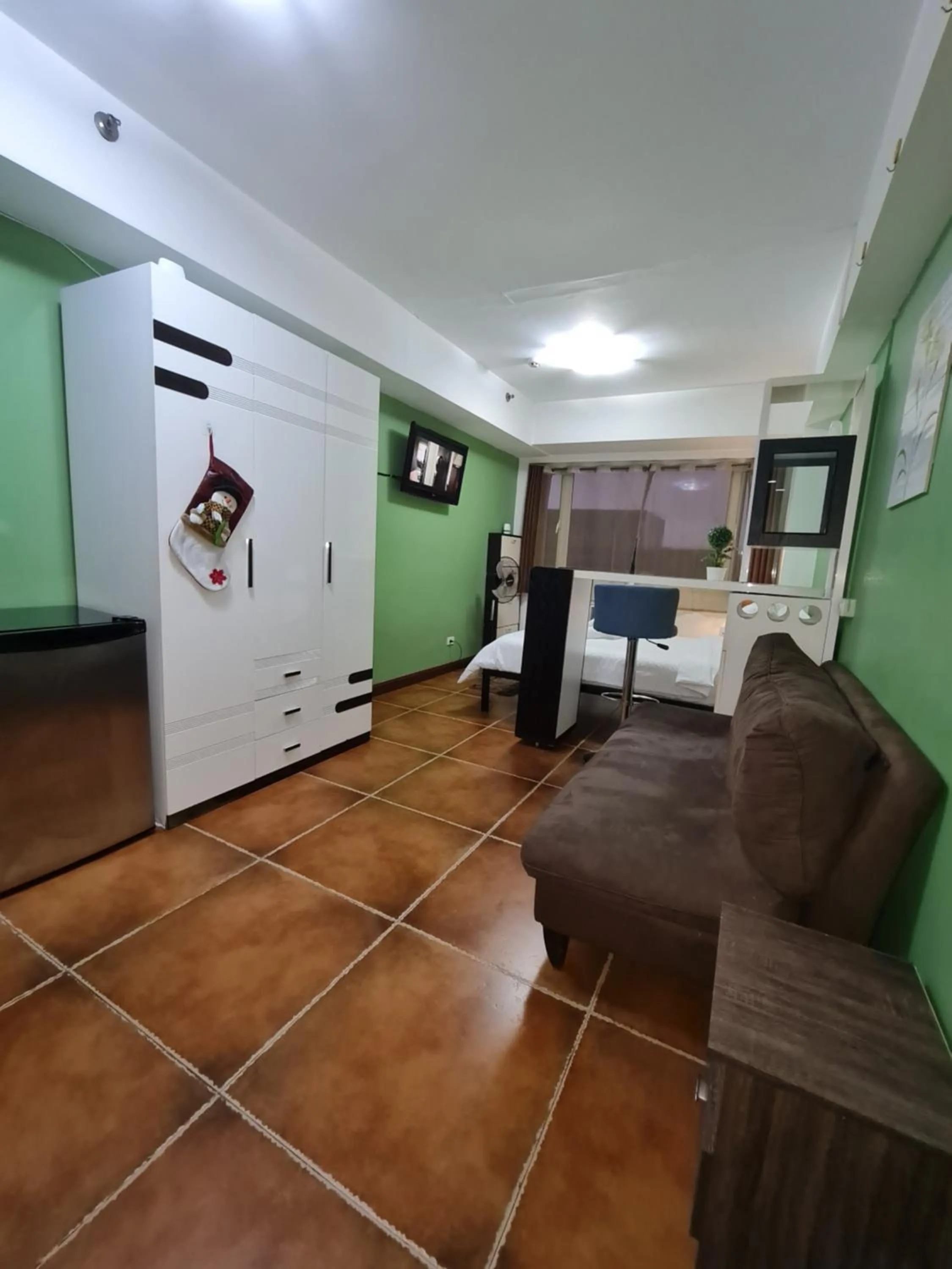 Solemare Parksuites Condominium - Condo R Us