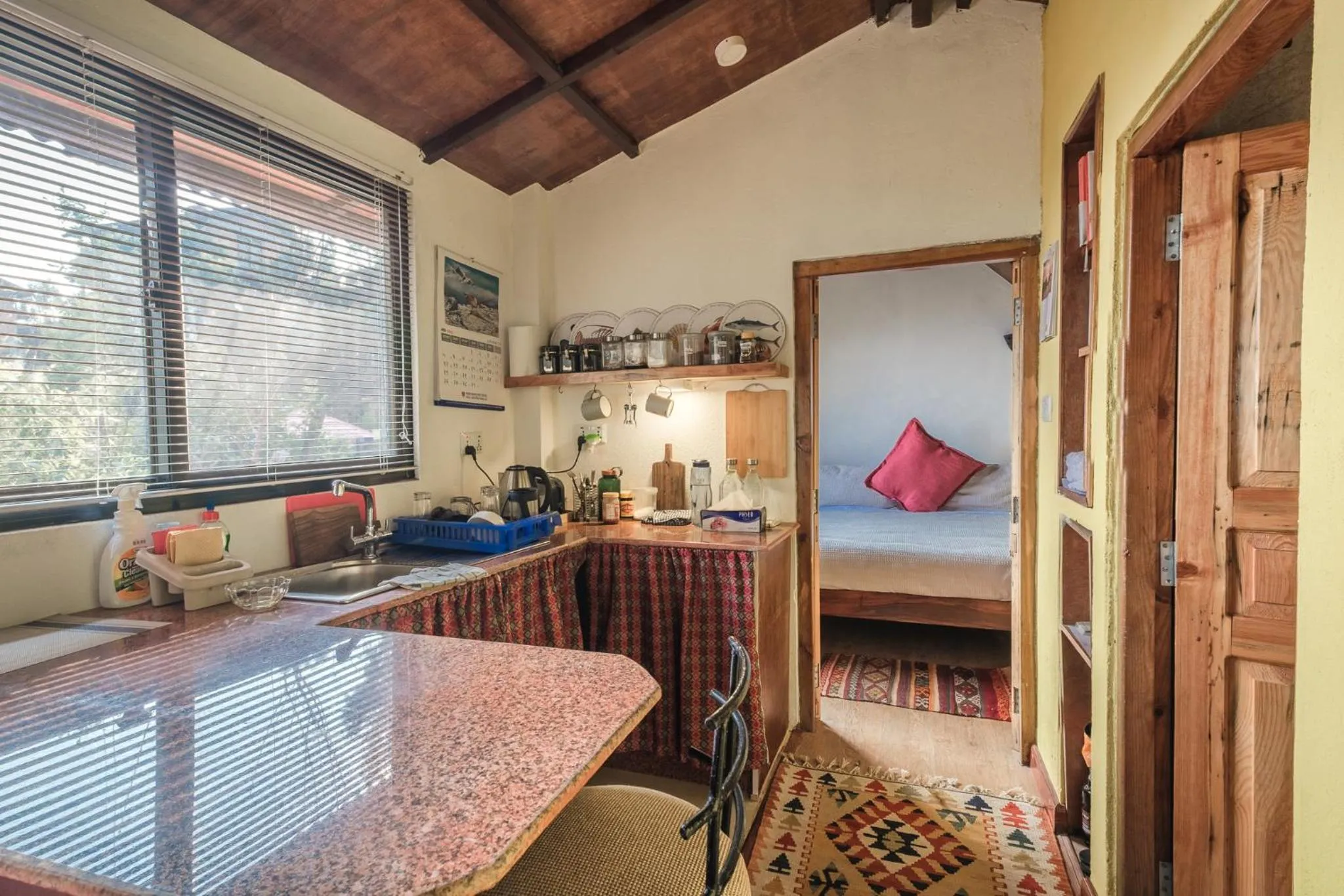 Kitchen or kitchenette, Bed in Shivapuri Heights Cottage
