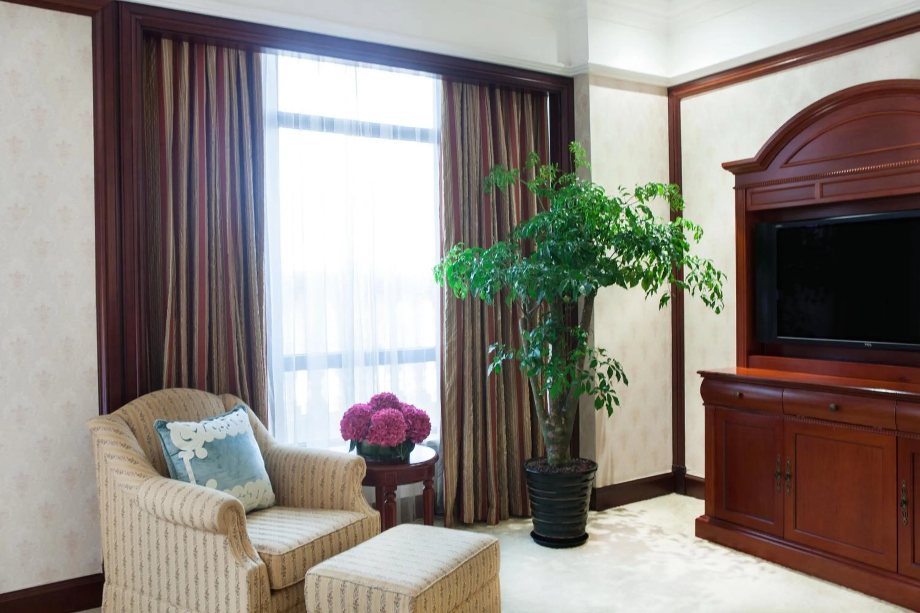 Seating Area in Sky Fortune Boutique Hotel Shanghai