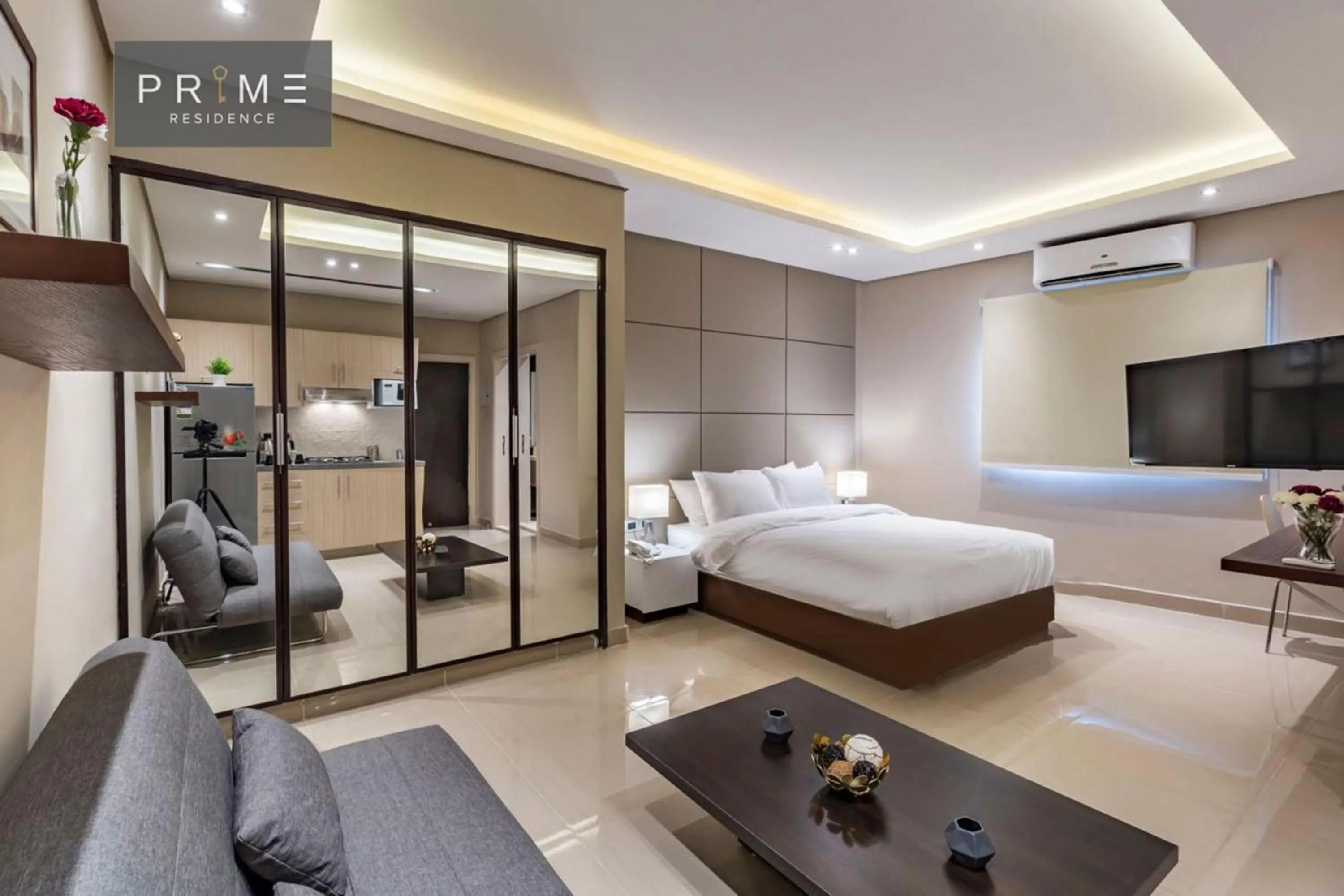 Photo of the whole room, Bed in Prime Residence New Cairo