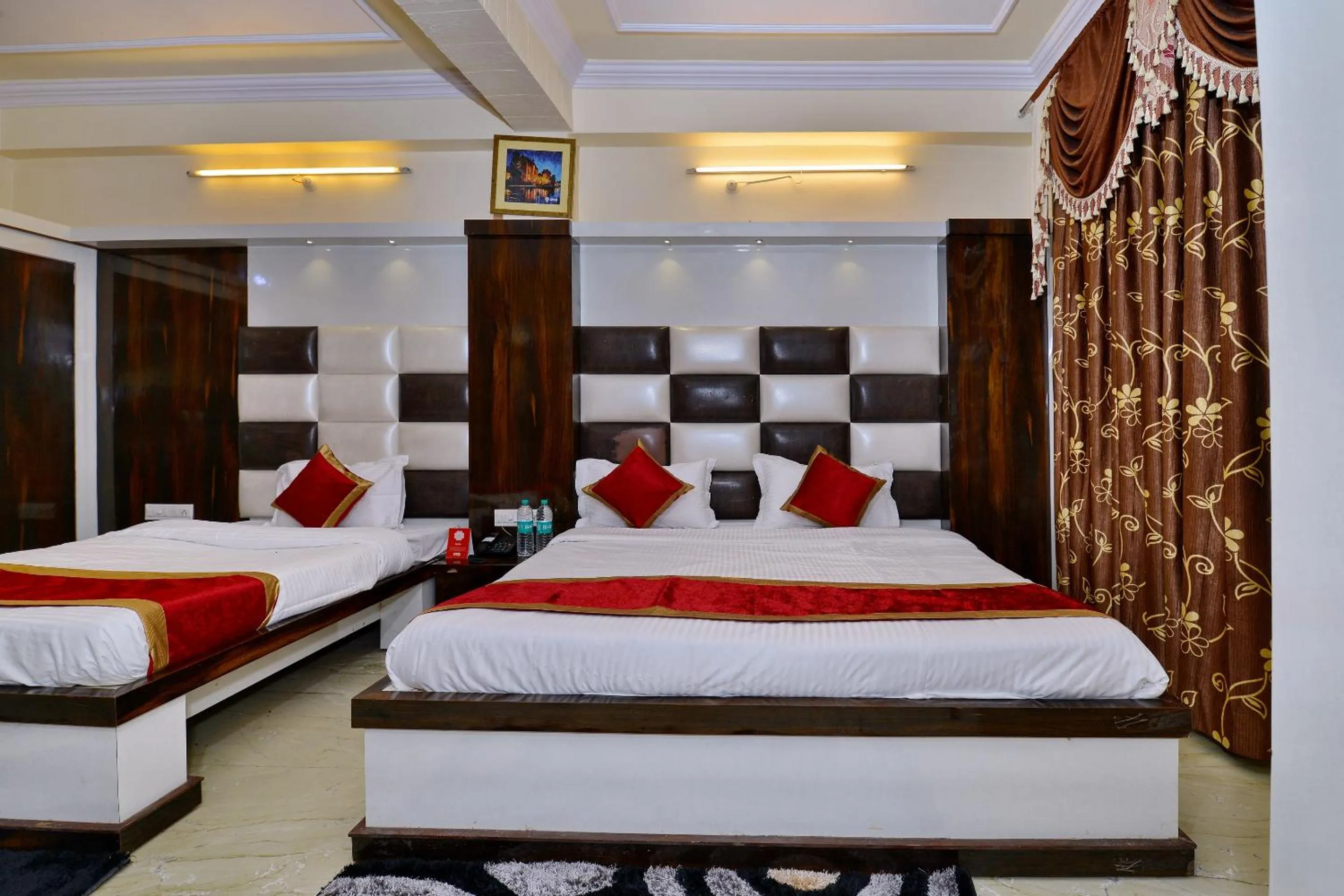 Bedroom, Bed in Super Hotel O Ganpati Plaza Ajmer