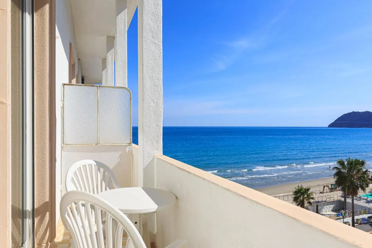 Day in LVG Hotel Collection - Grand Hotel Mediterranee