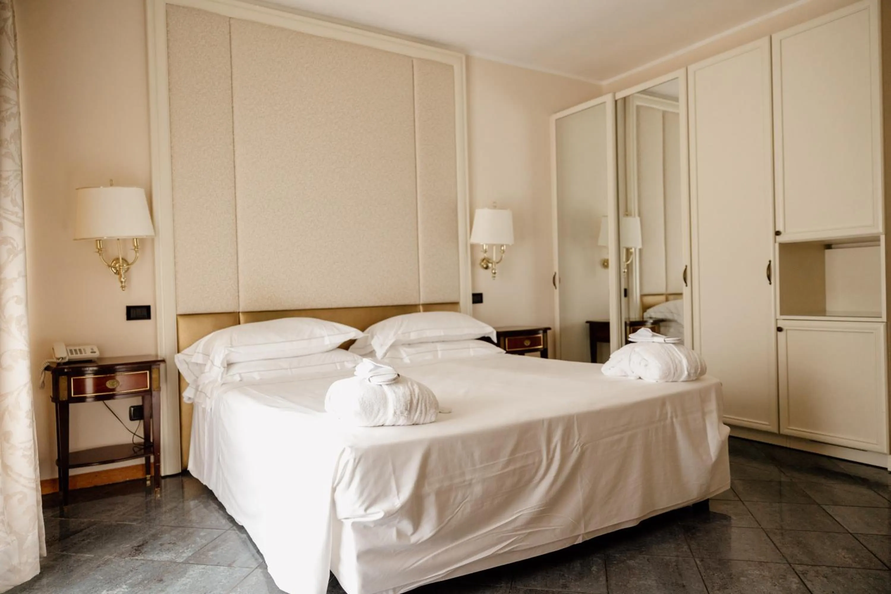 Bed in Grand Hotel Mediterranee