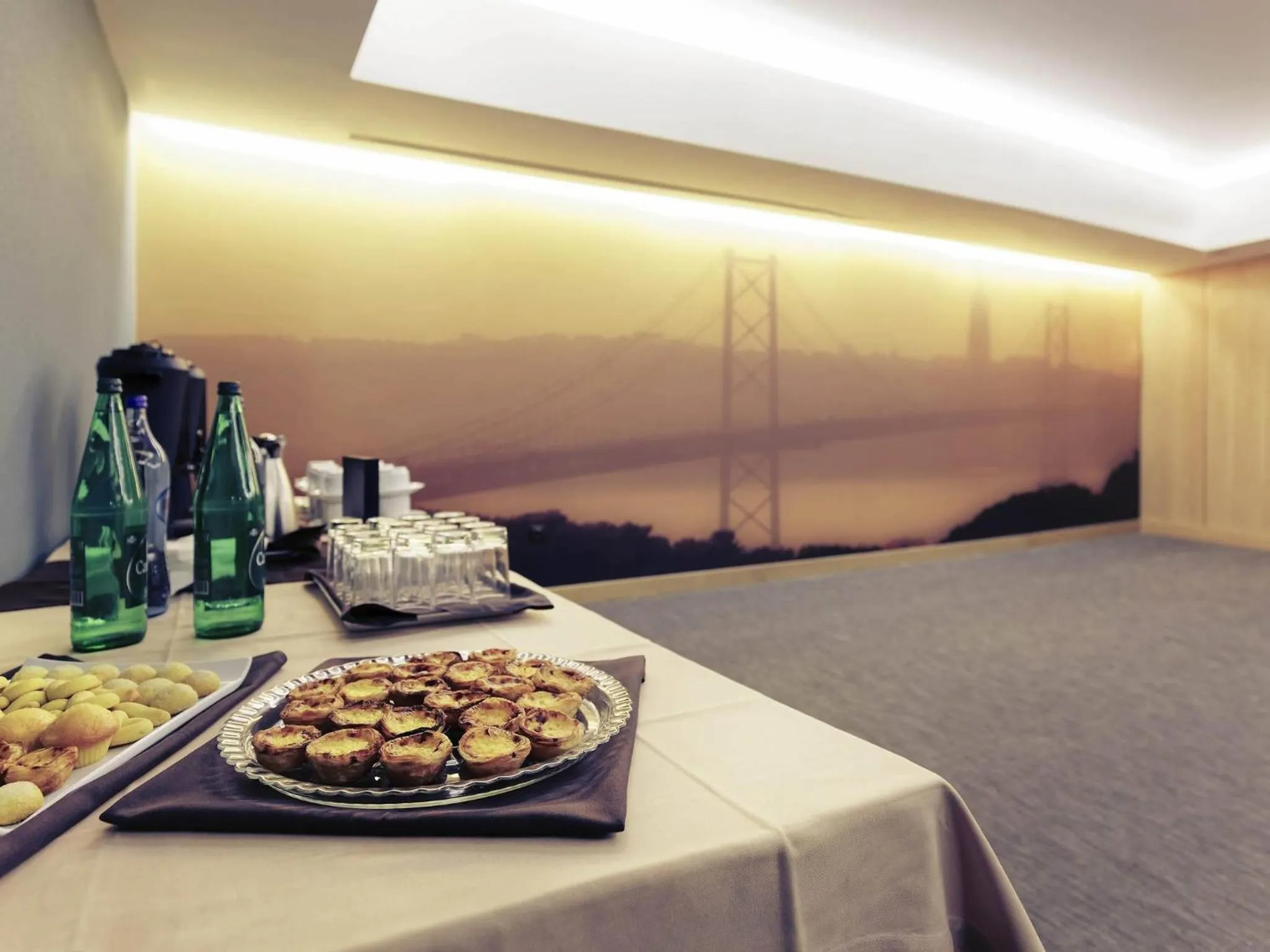 Meeting/conference room in Mercure Lisboa Almada