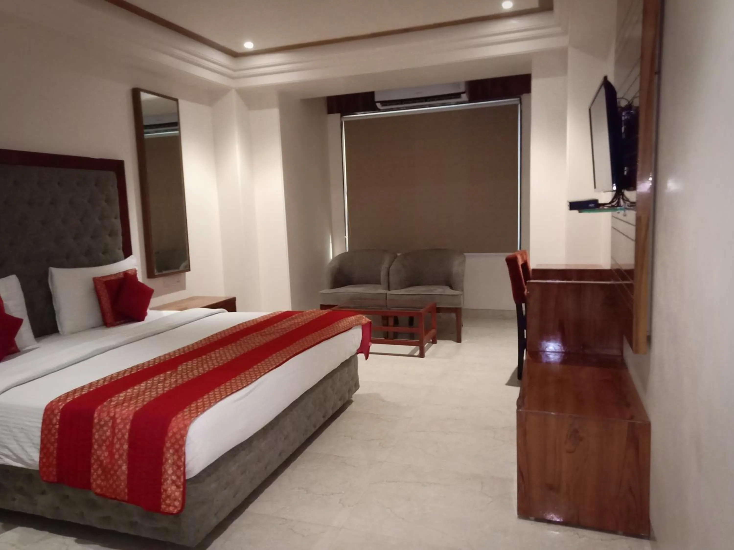 Bed in Lavanya Hotel- Near Alipur, Delhi