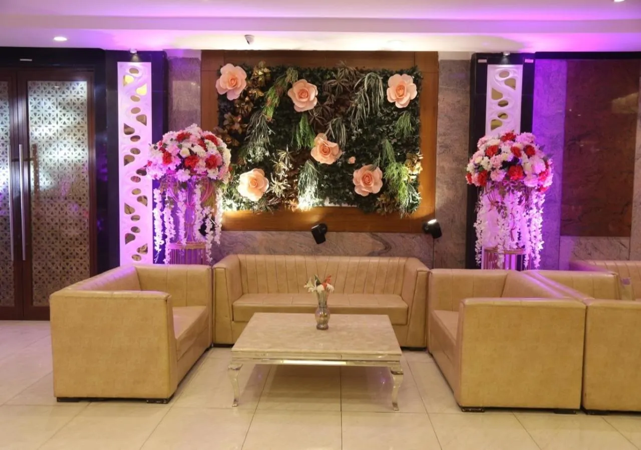 Banquet/Function facilities in Lavanya Hotel- Near Alipur, Delhi