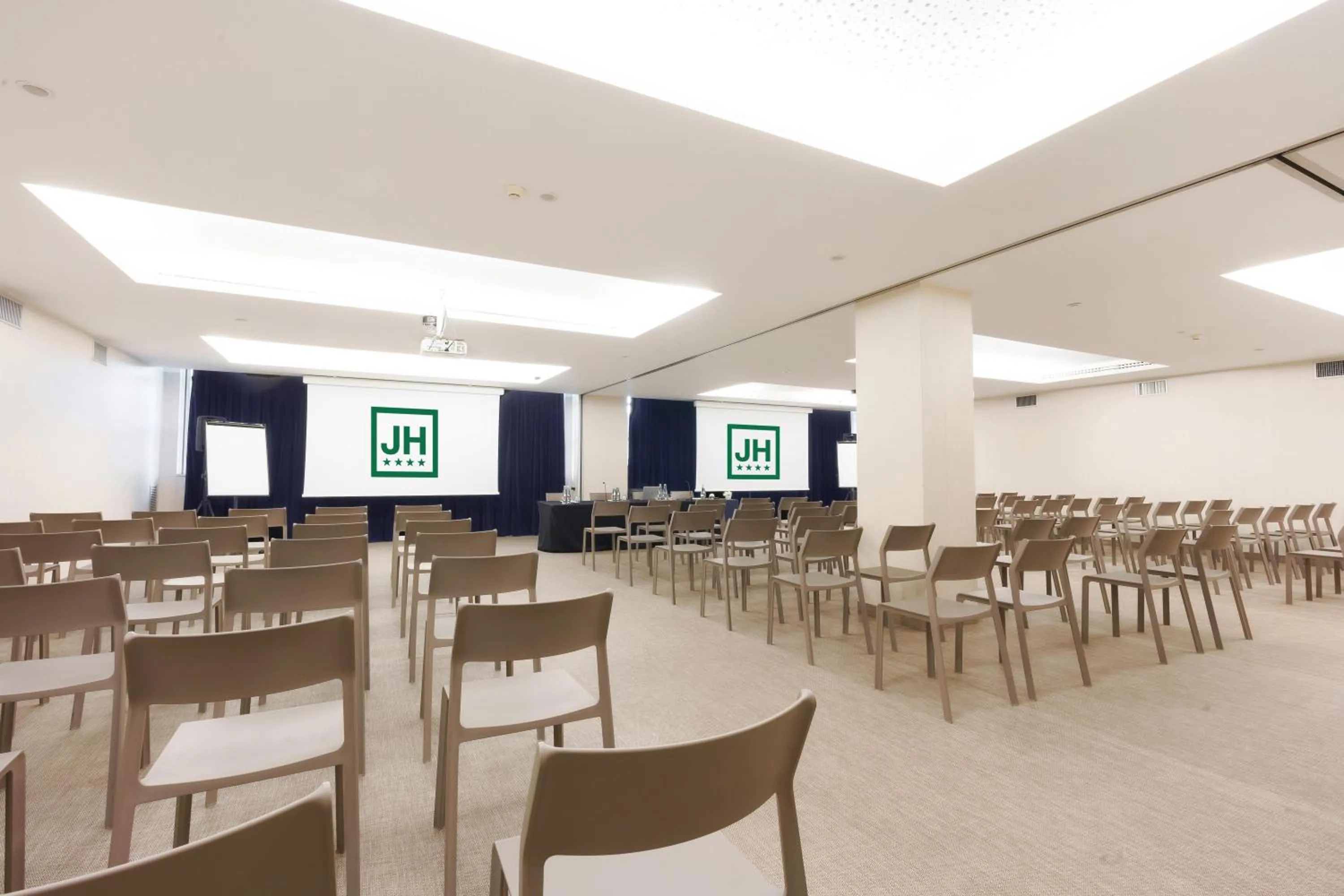 Meeting/conference room in Just Hotel Lomazzo Fiera