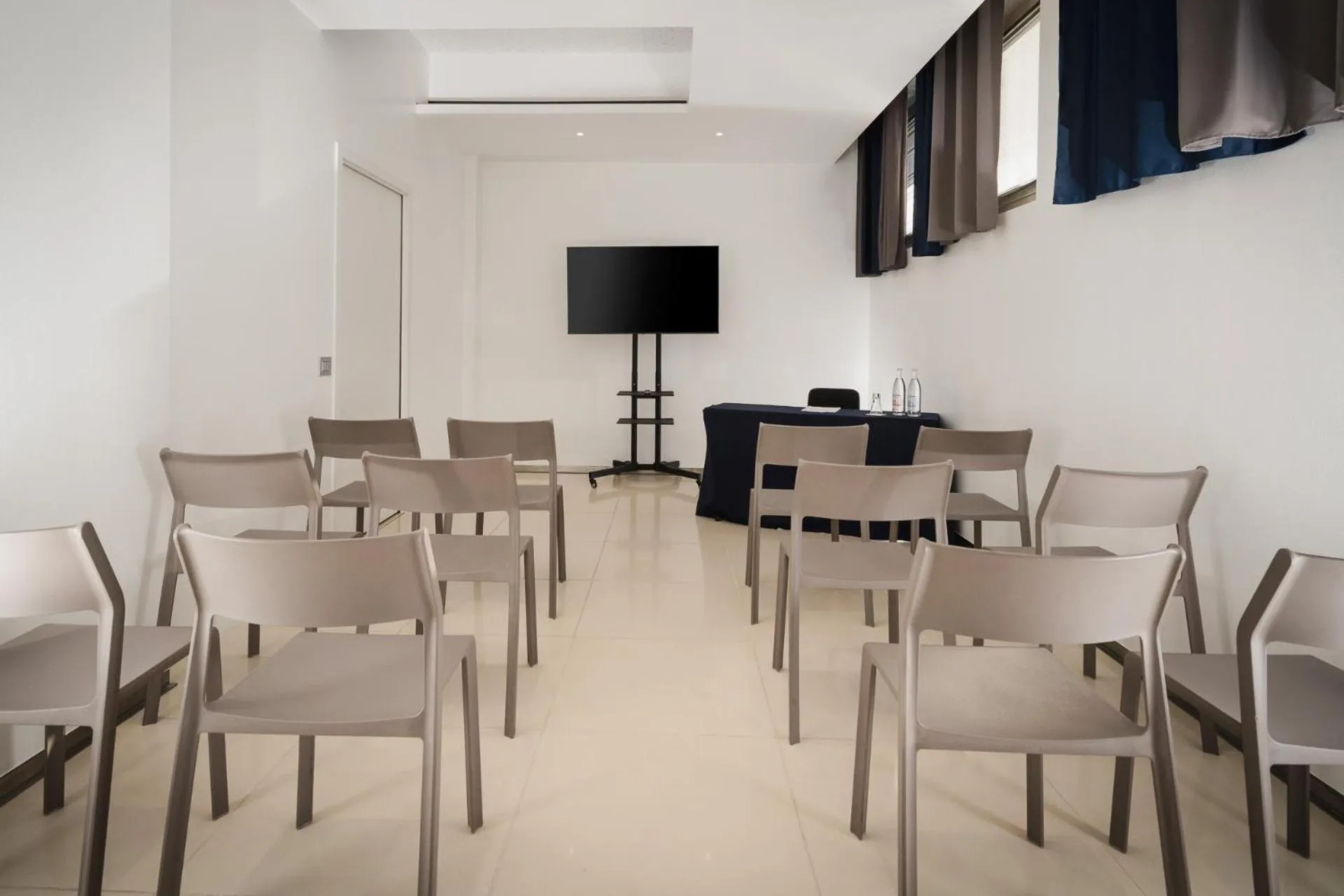 Meeting/conference room in Just Hotel Lomazzo Fiera