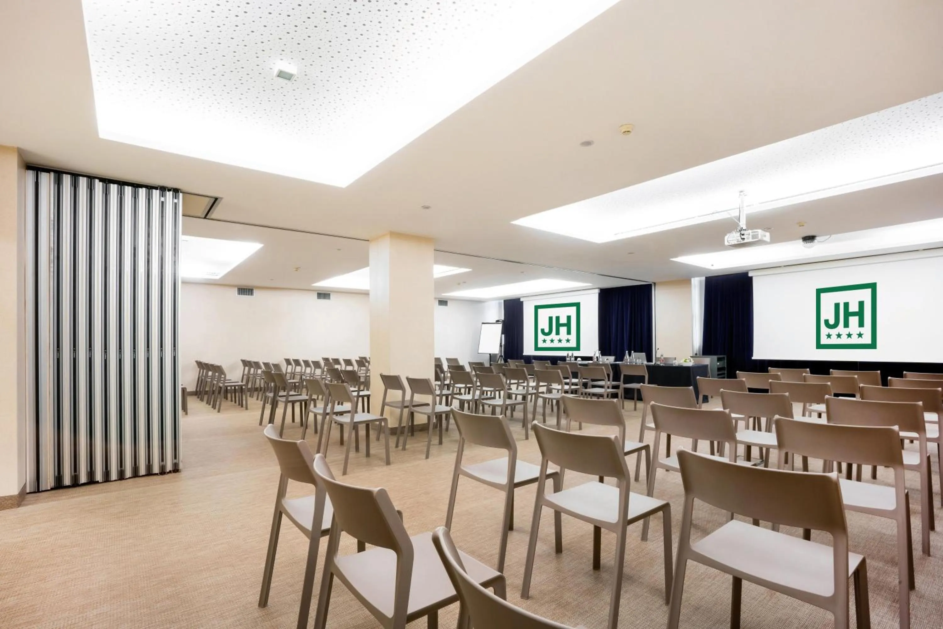 Meeting/conference room in Just Hotel Lomazzo Fiera