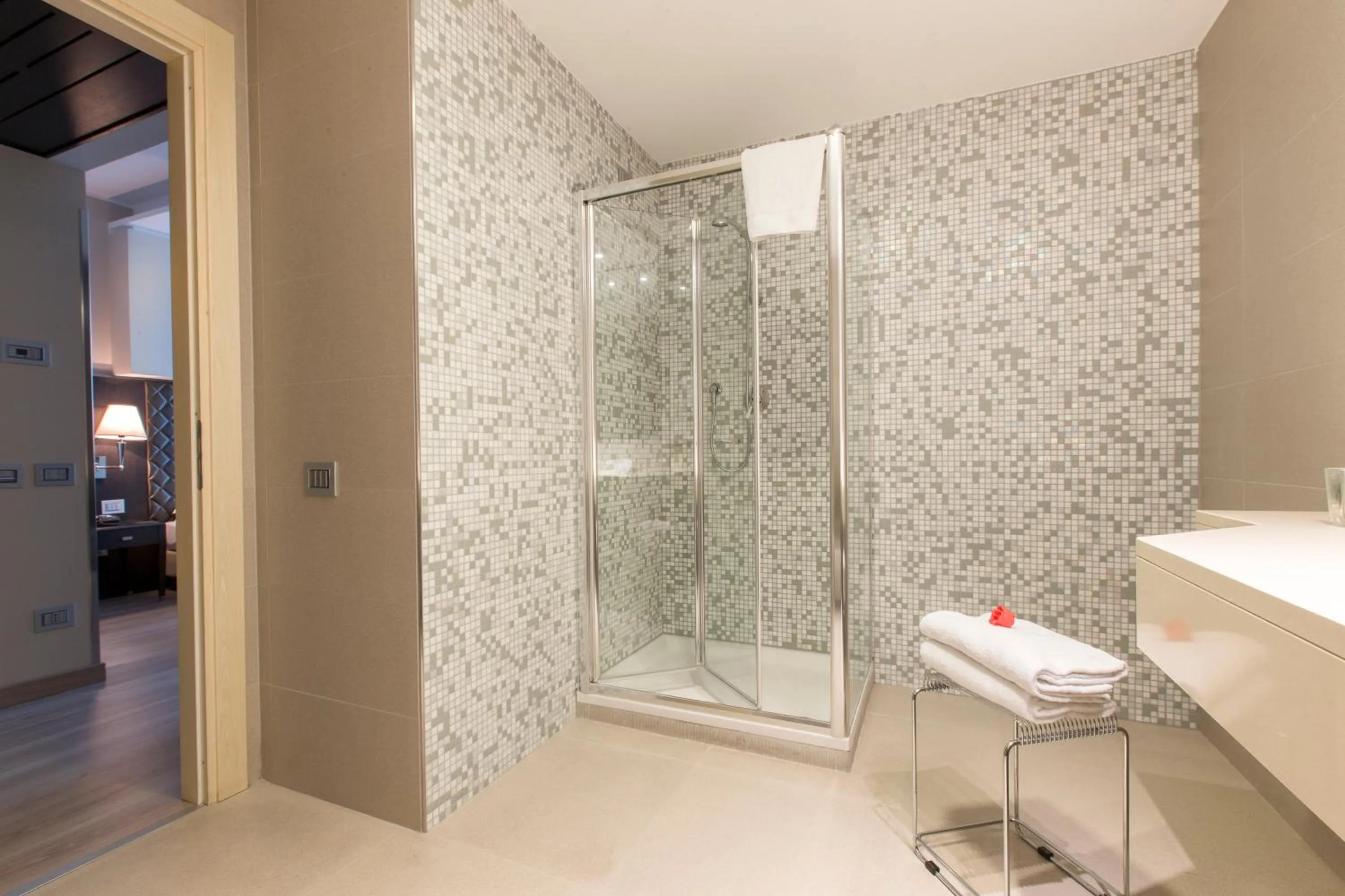 Bathroom in Just Hotel Lomazzo Fiera