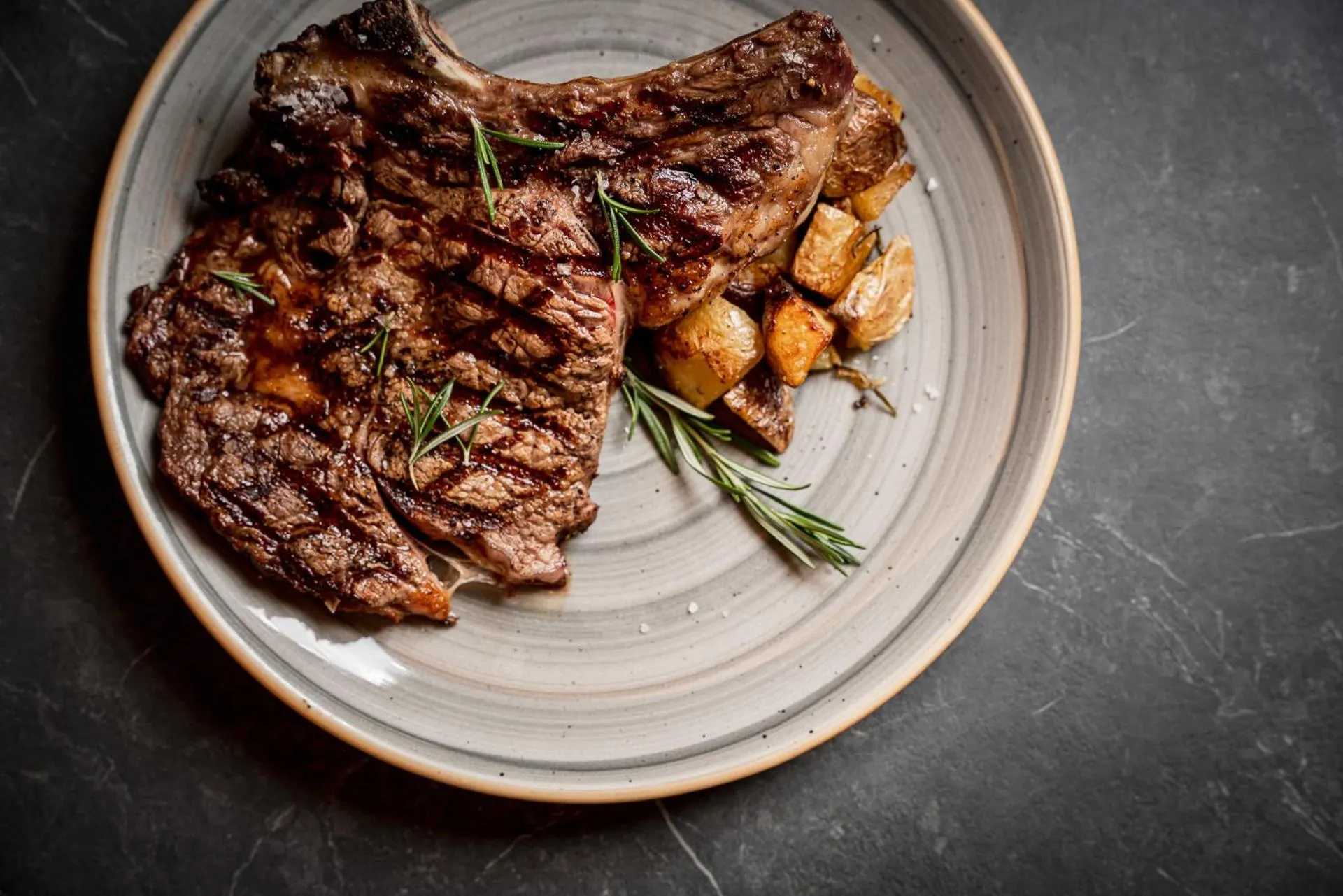 Food and drinks in Just Hotel Lomazzo Fiera