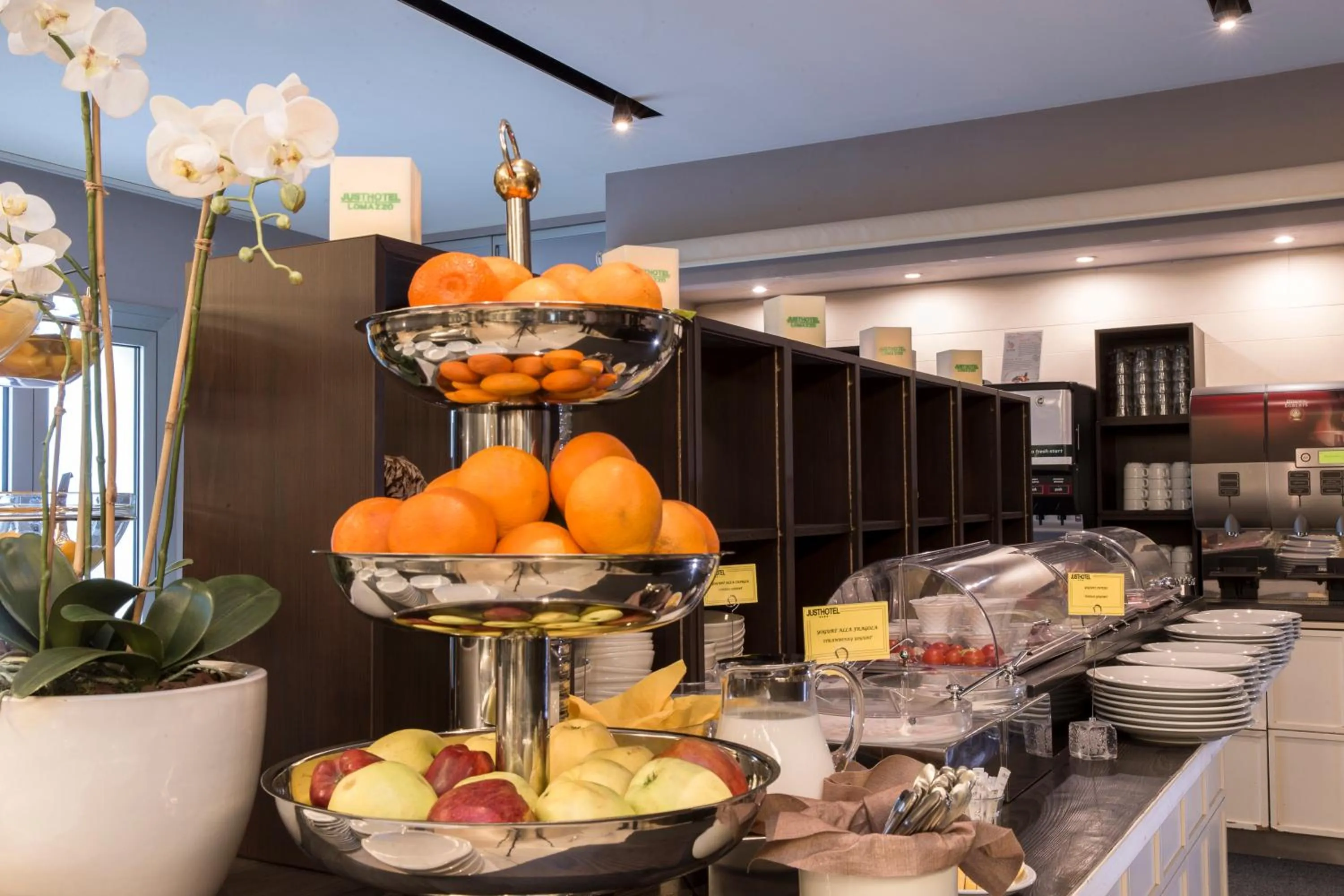 Breakfast in Just Hotel Lomazzo Fiera