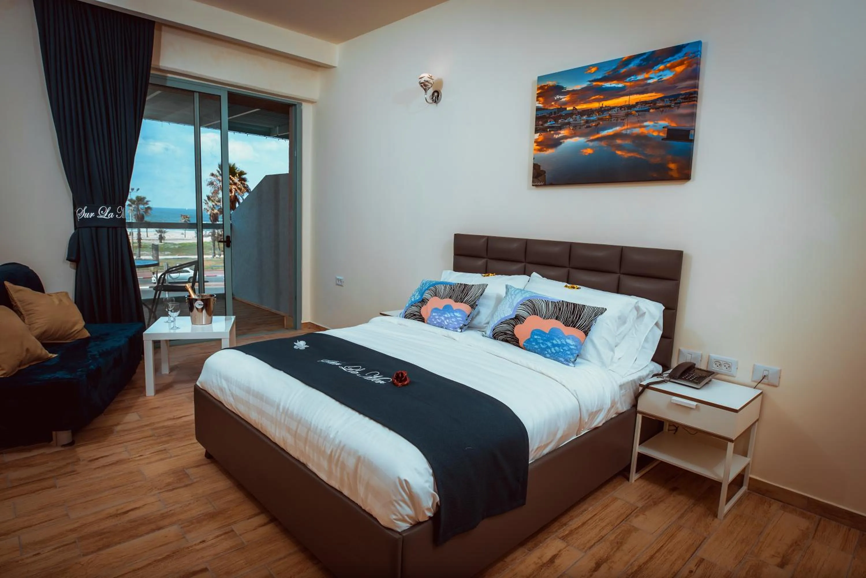 Day, Bed in Sur La Mer Hotel Ashdod