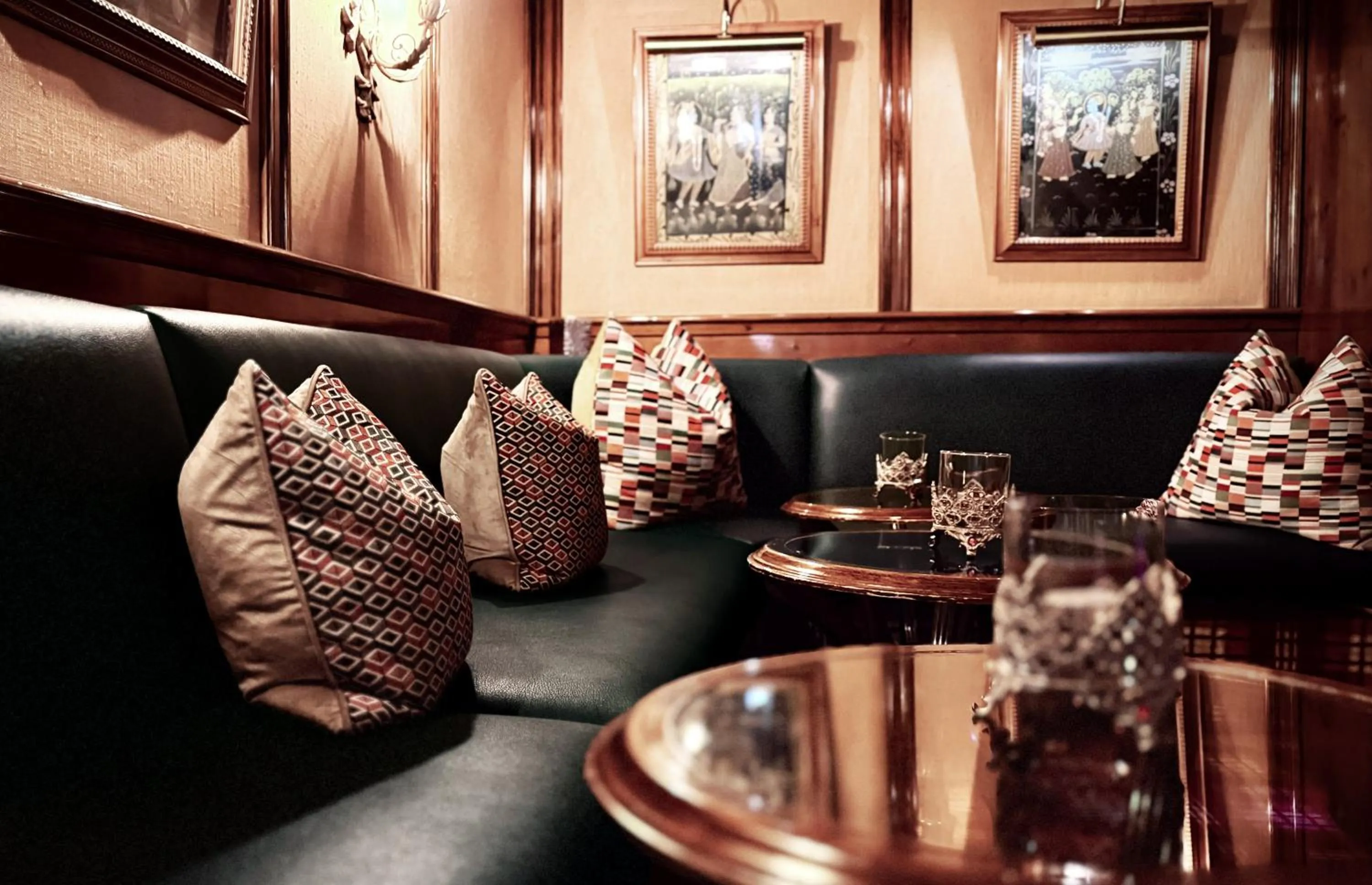 Lounge or bar in Romantik Alpenhotel Waxenstein