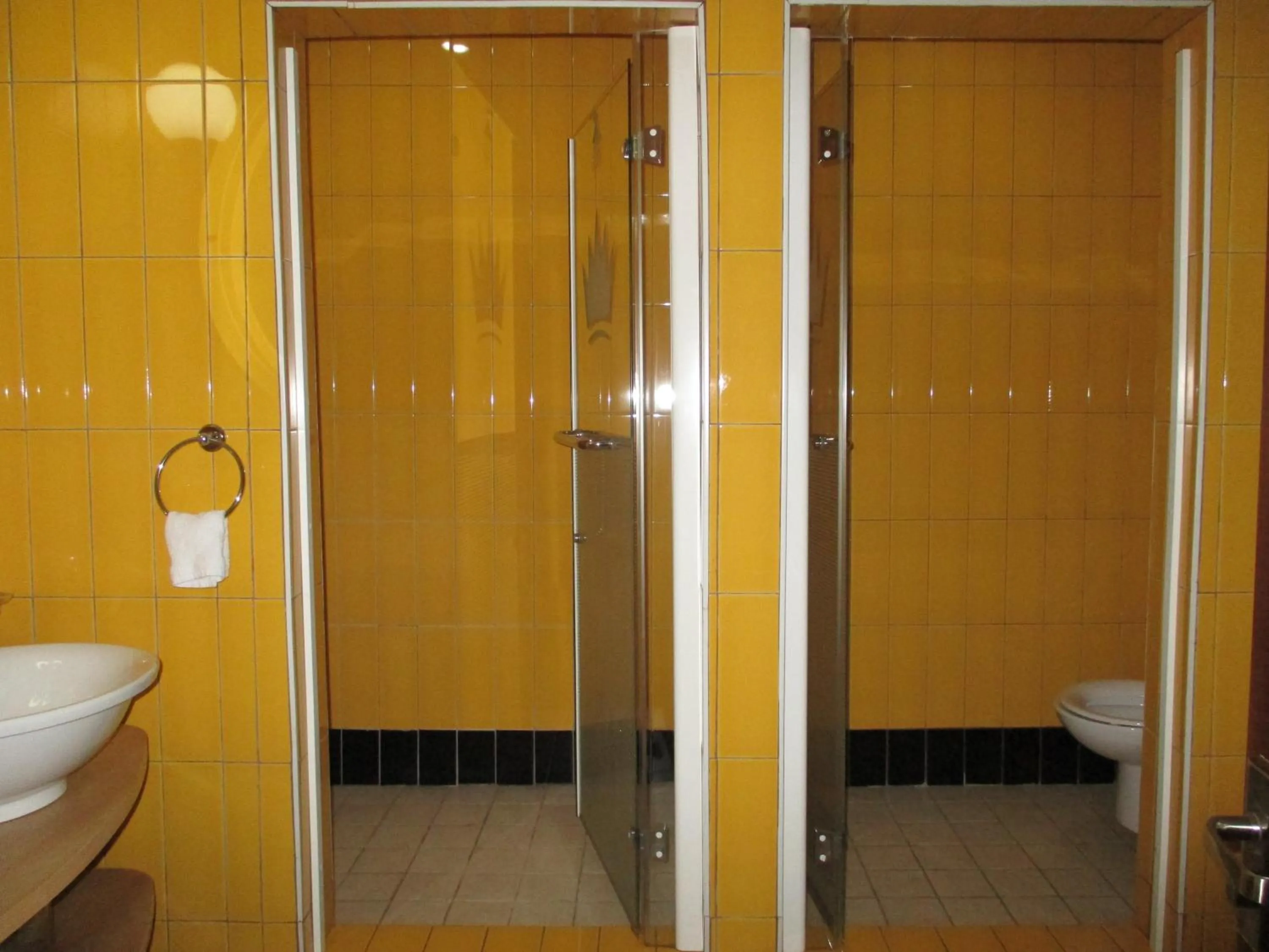 Bathroom in Imperial Royale Hotel