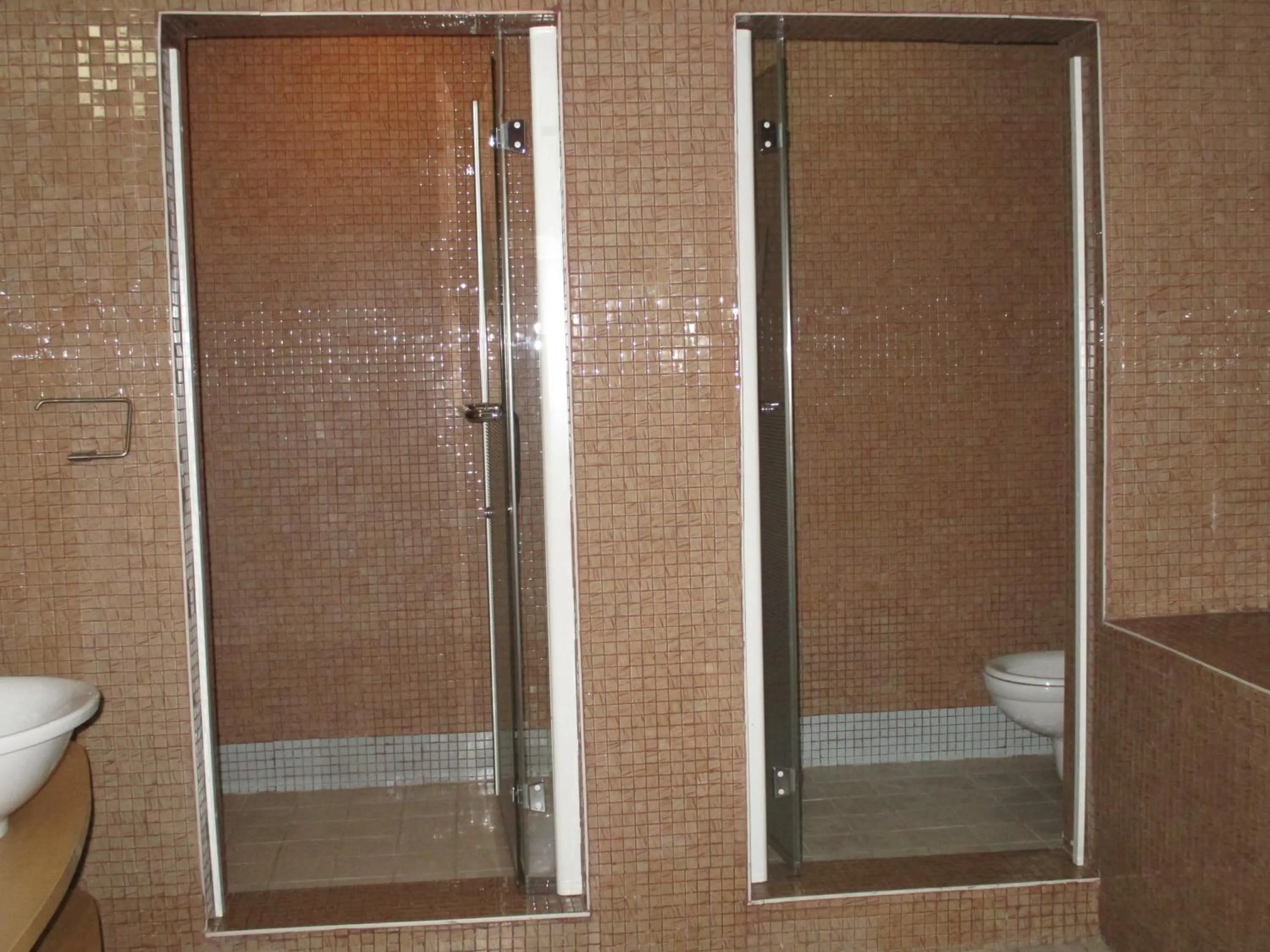 Bathroom in Imperial Royale Hotel
