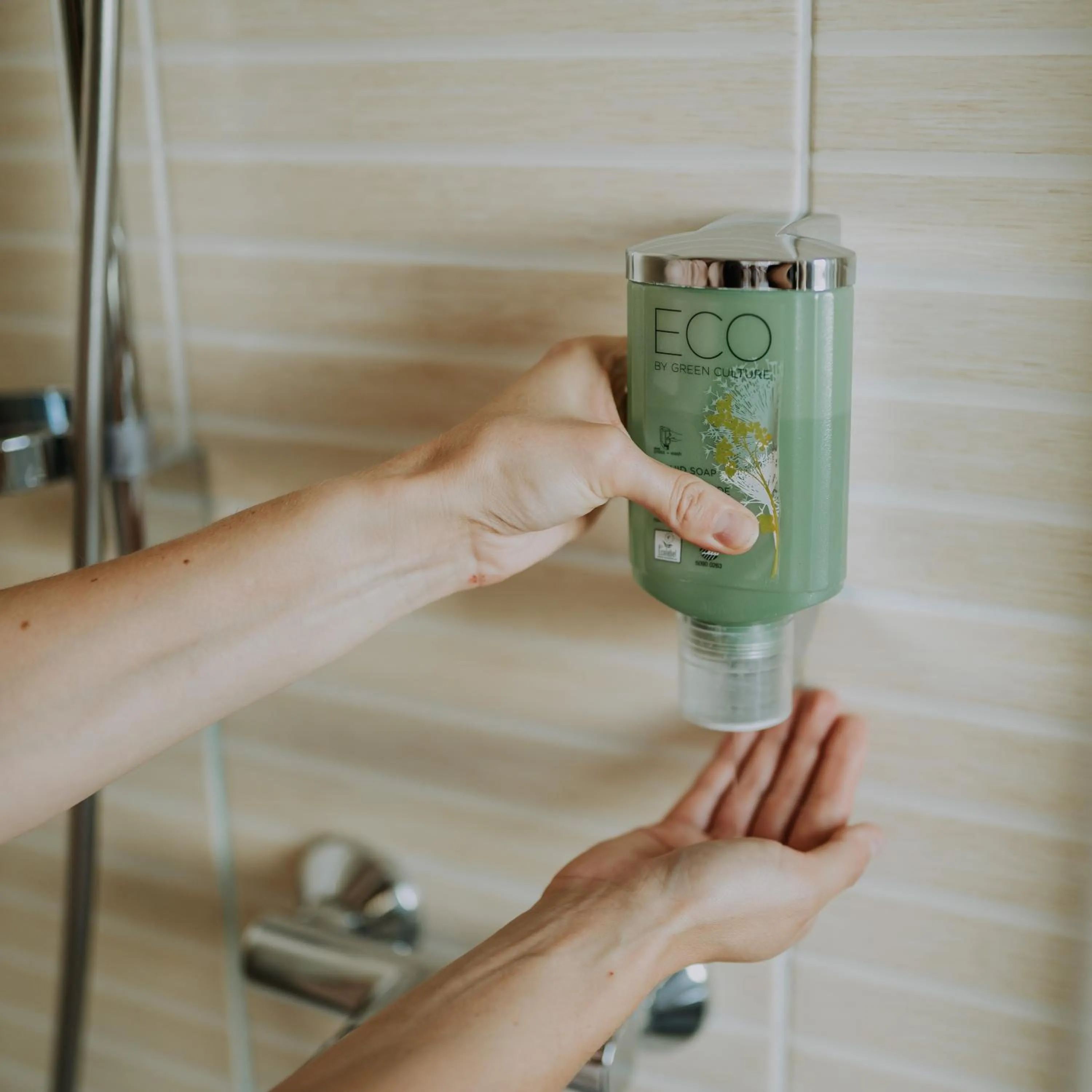 Shower in The Rooms by Dalia