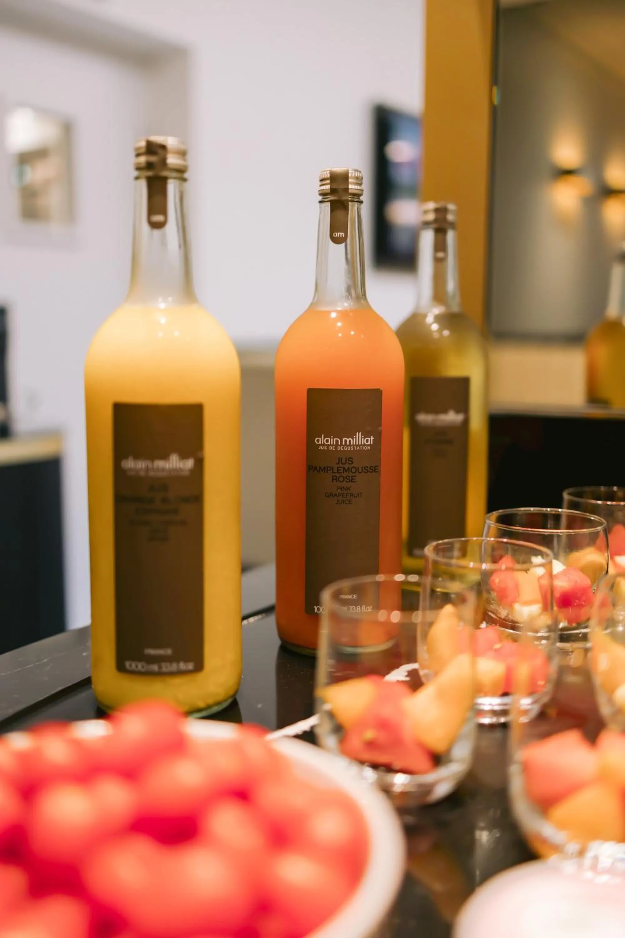 Buffet breakfast in Hôtel Majestic