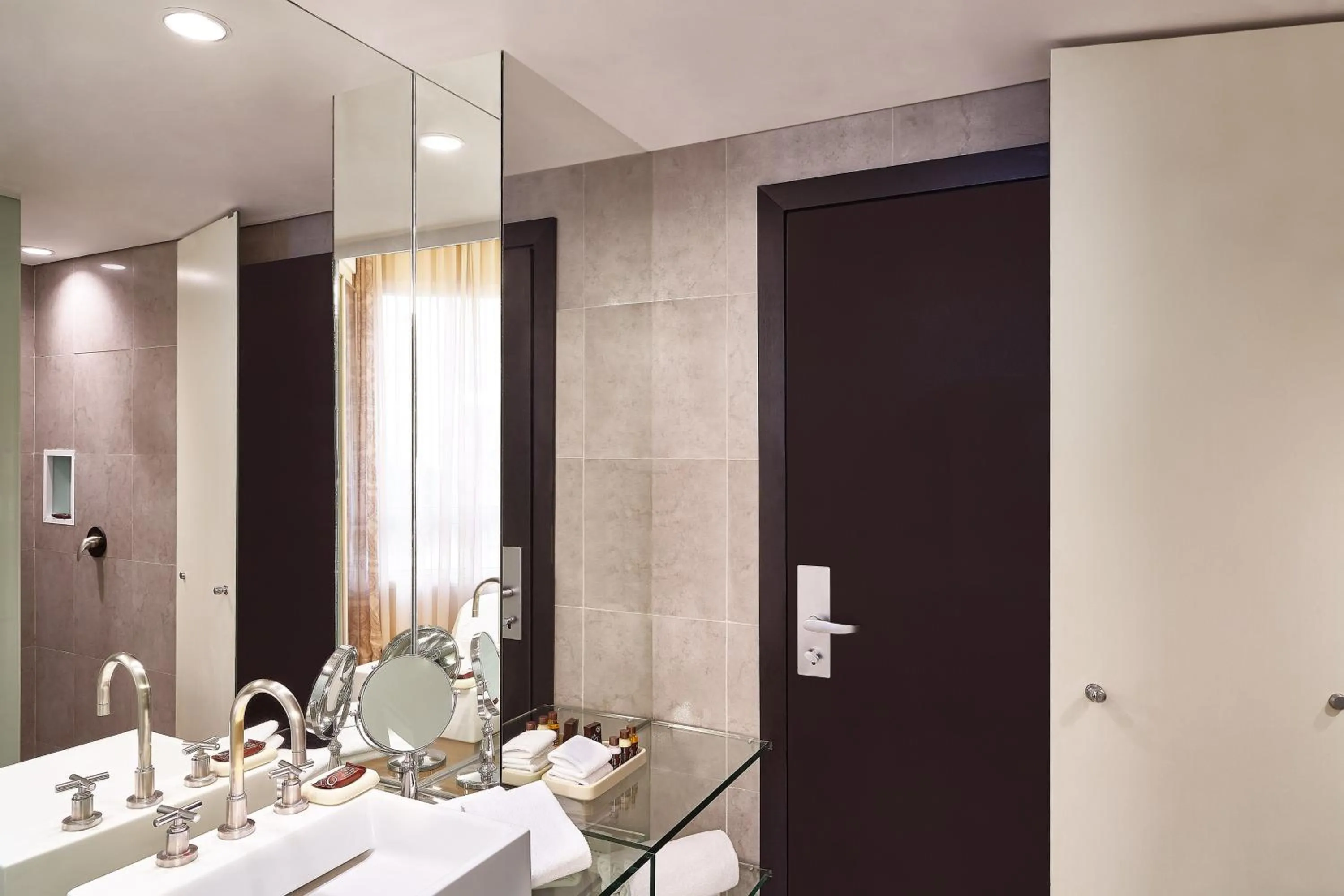 Bathroom in Sheraton São Paulo WTC Hotel