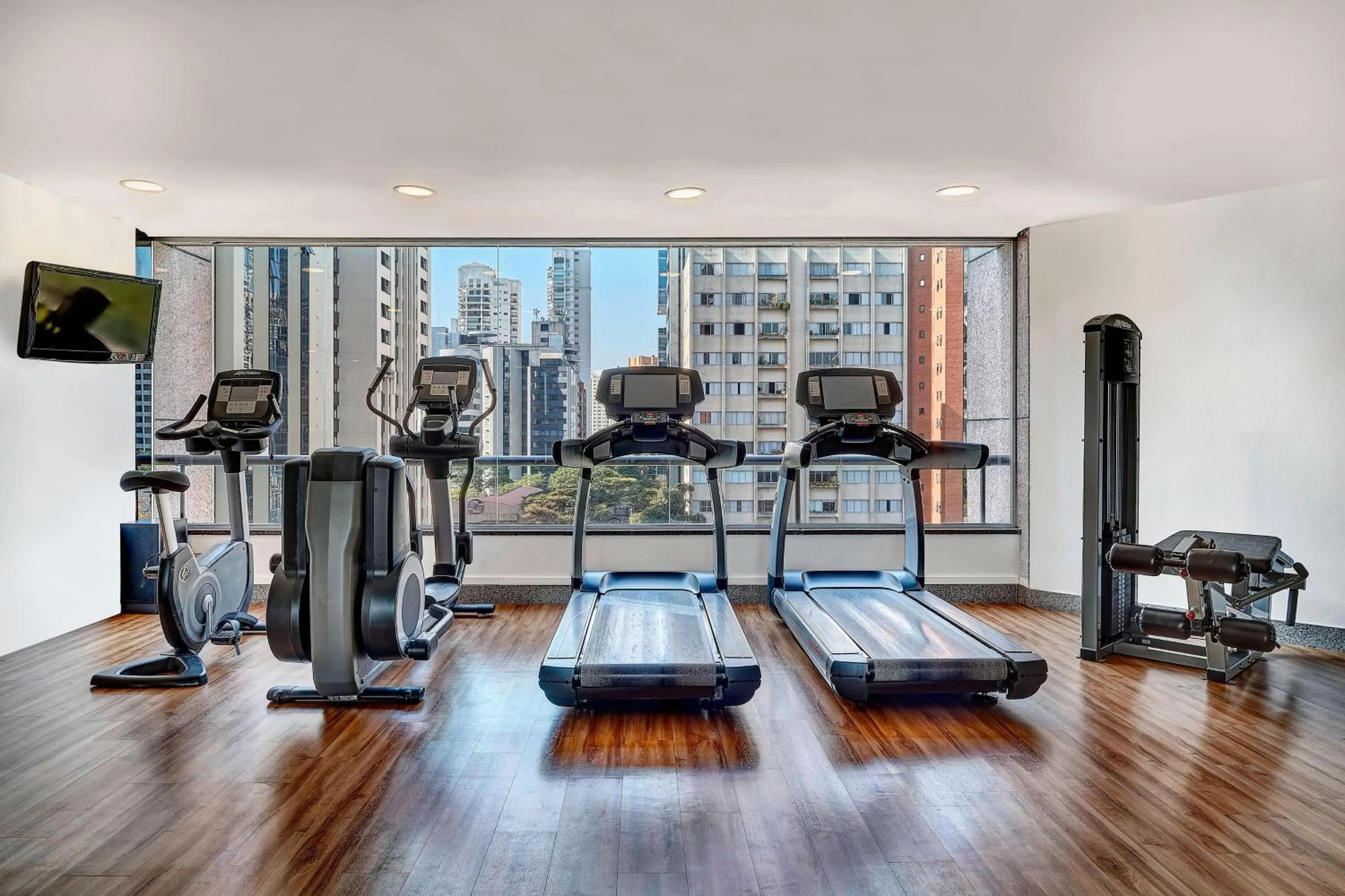 Fitness centre/facilities in Sheraton São Paulo WTC Hotel