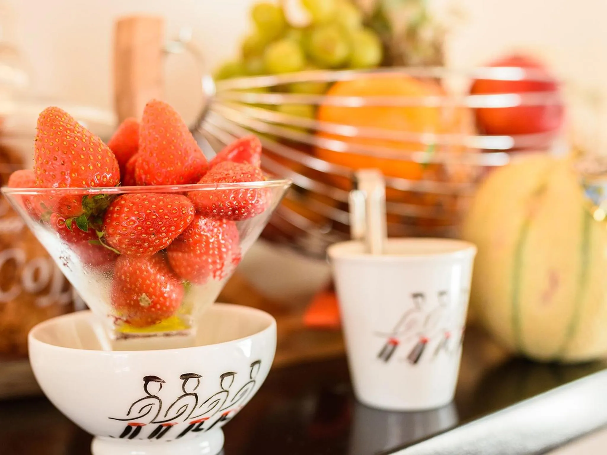 Food and drinks in Hotel Les Almadies - Coeur de Ville