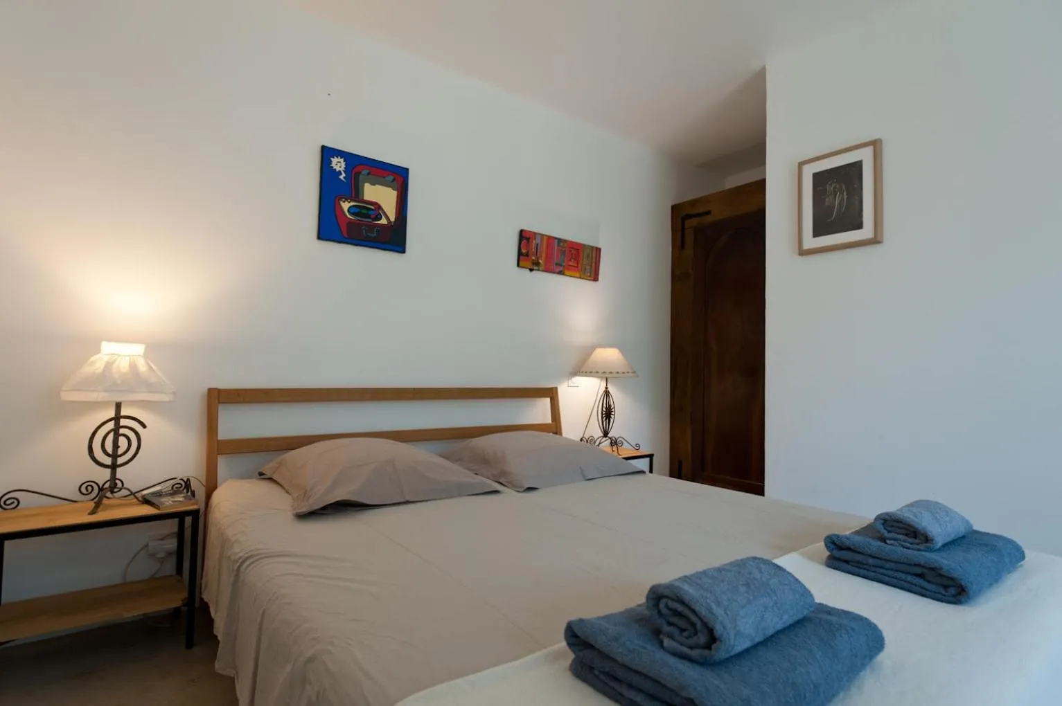 Bed in Maison Tavolara