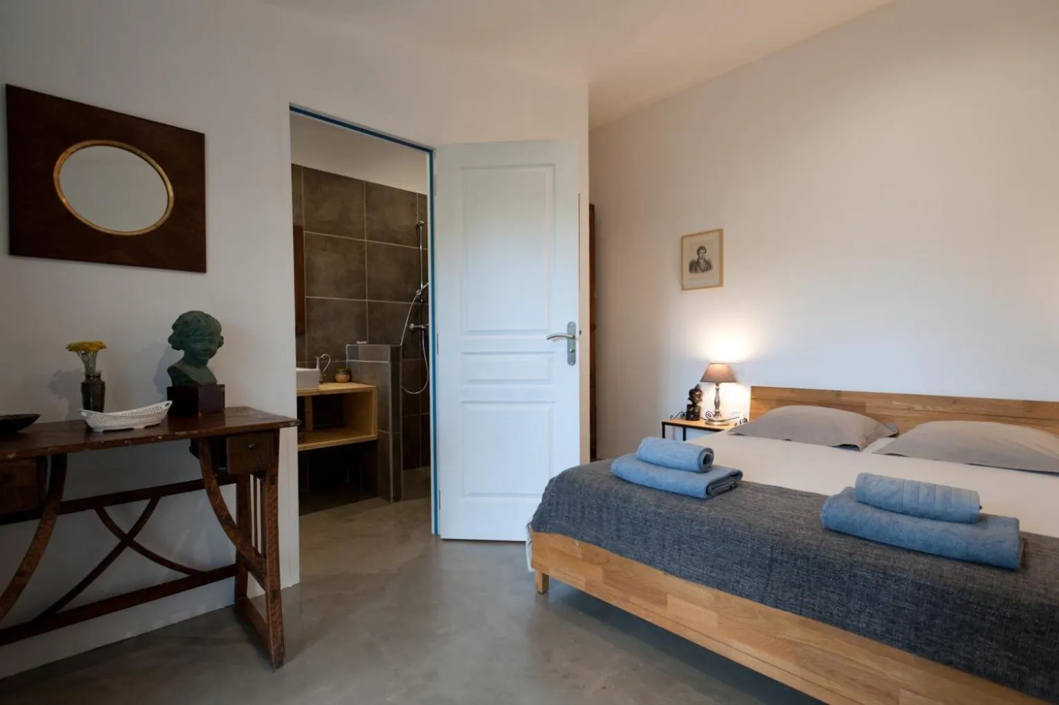 Bed in Maison Tavolara