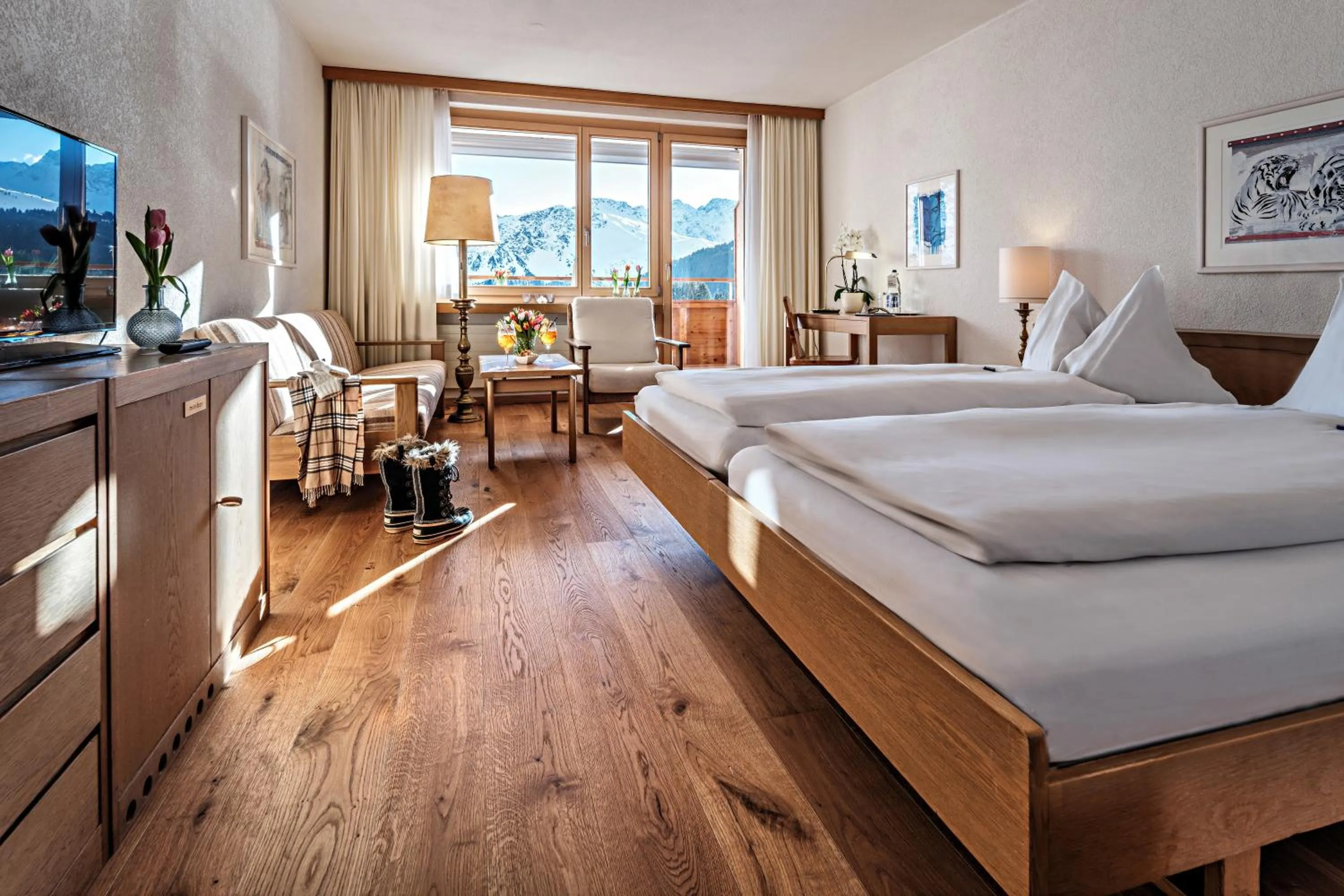 Photo of the whole room, Bed in Golf- & Sporthotel Hof Maran