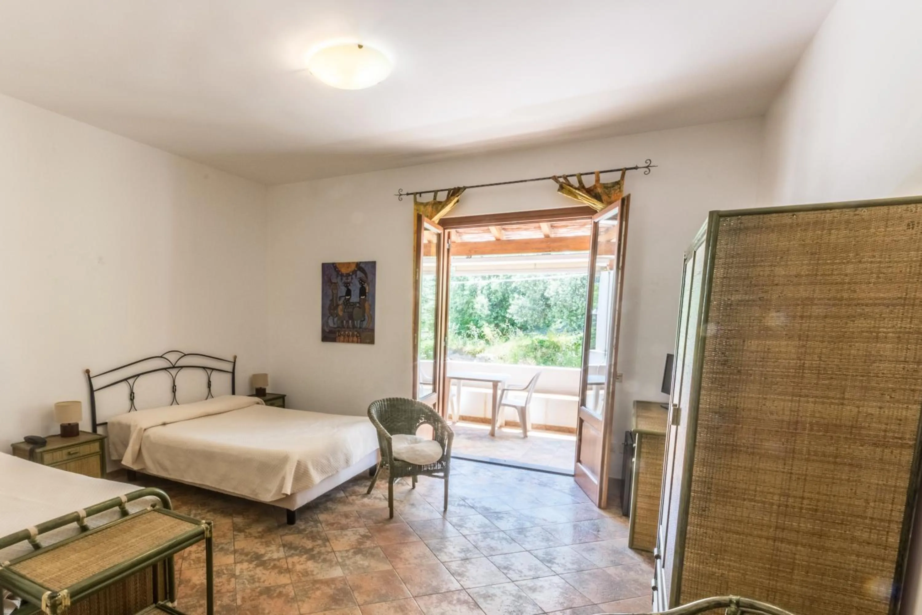 Bathroom, Bed in Residence Hotel Baia Portinenti