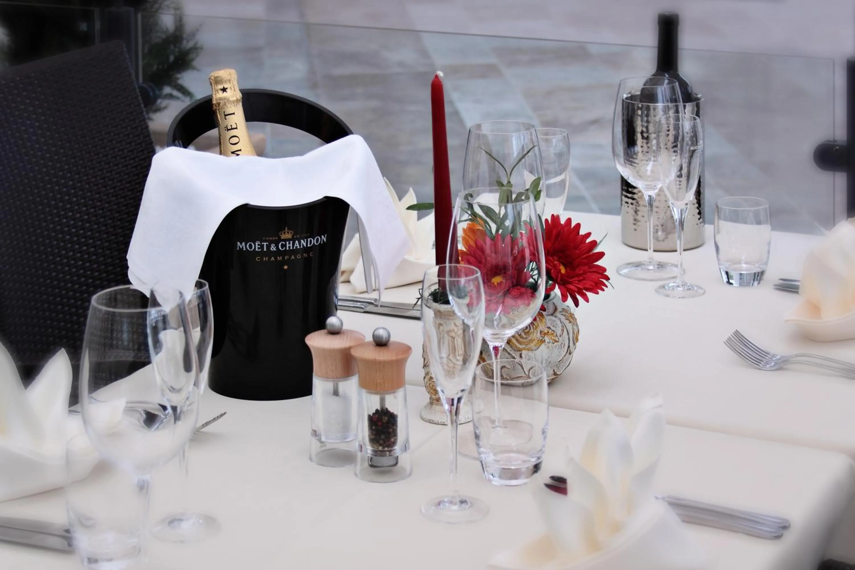 Drinks in Casino & Hotel ADMIRAL Kozina