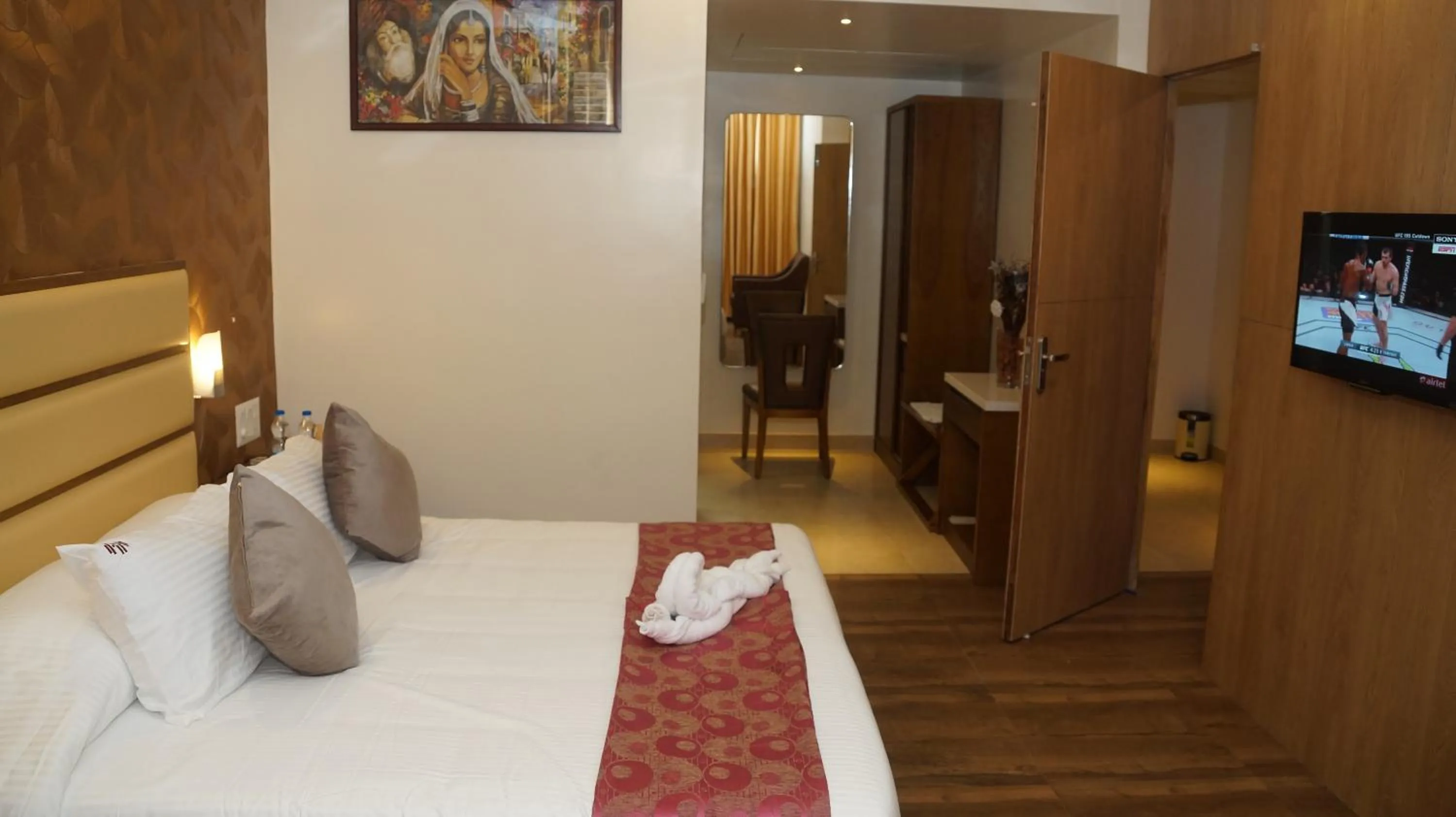 Bed in Kani Residency Hotel