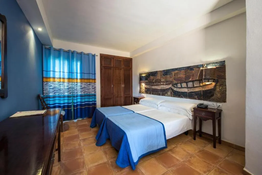 Bedroom, Bed in Hotel de Naturaleza Rodalquilar & Spa Cabo de Gata