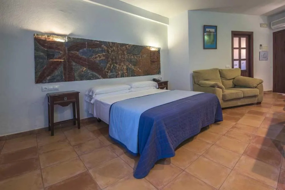 Bed in Hotel de Naturaleza Rodalquilar & Spa Cabo de Gata